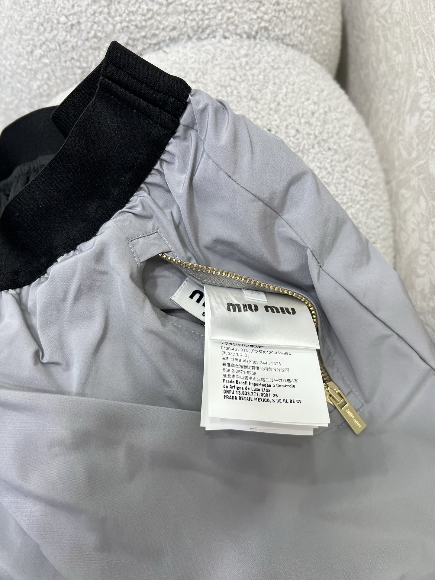 🔥🔥miumi*25新款束脚羽绒裤 保暖度爆棚的羽绒裤 腰头经典miu字母弹力织带 两侧口袋定制五金 关