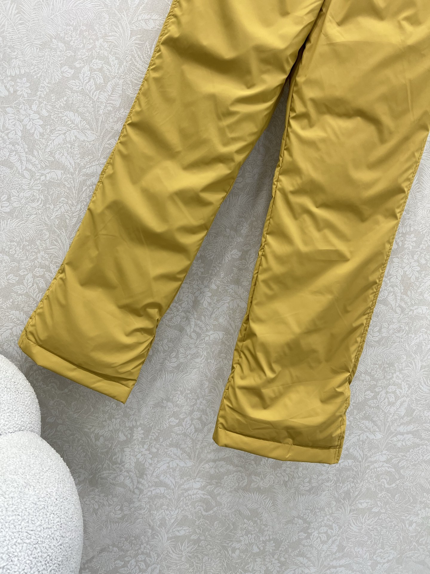 🔥🔥Chan*l 25秋冬新款coco滑雪系列！保暖度爆棚的运动休闲羽绒裤，定制五金 菱格压线口袋。后腰