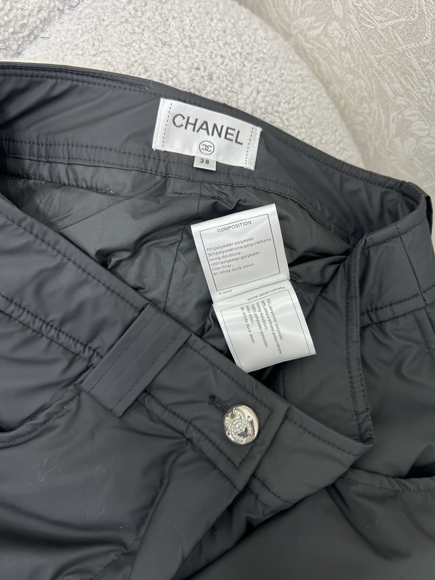 🔥🔥Chan*l 25秋冬新款coco滑雪系列！保暖度爆棚的运动休闲羽绒裤，定制五金 菱格压线口袋。后腰