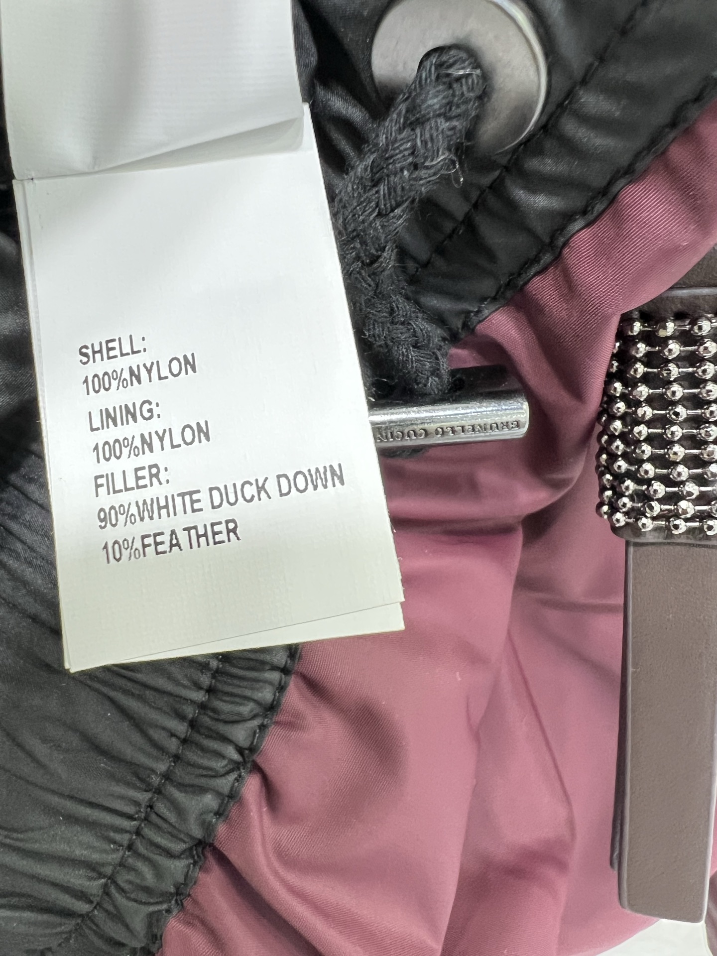 🔥🔥BC老钱风穿搭！可拆卸连帽长款羽绒服 国标进口90%白鸭绒记忆丝面料防风保暖。铜链意式拉链头装饰，简