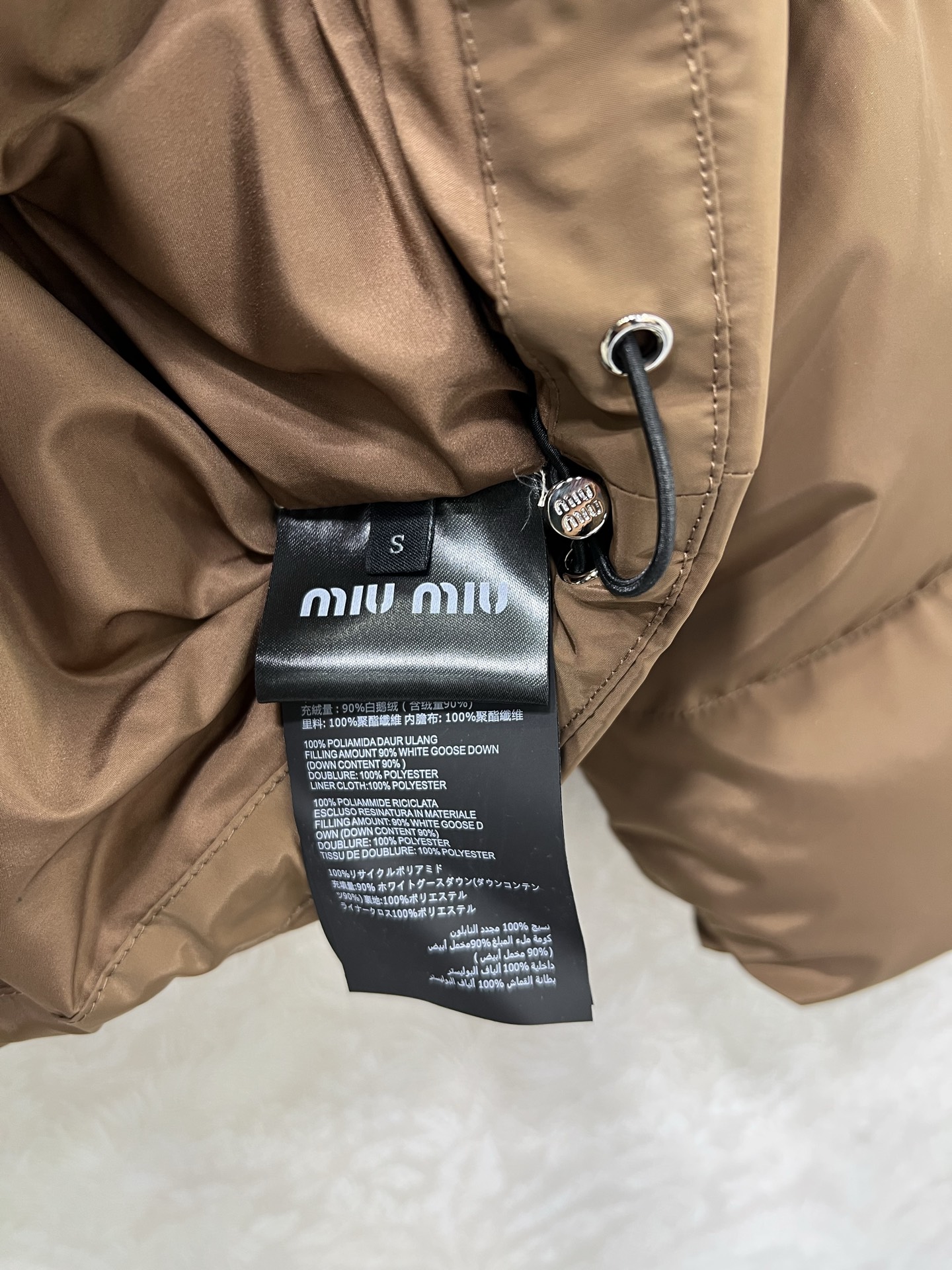 🔥🔥miumi*25全新版本出货啦 新款麂皮绒拼羽绒服 90白鹅绒 整件拼接做麂皮绒与防风防水材质搭配质