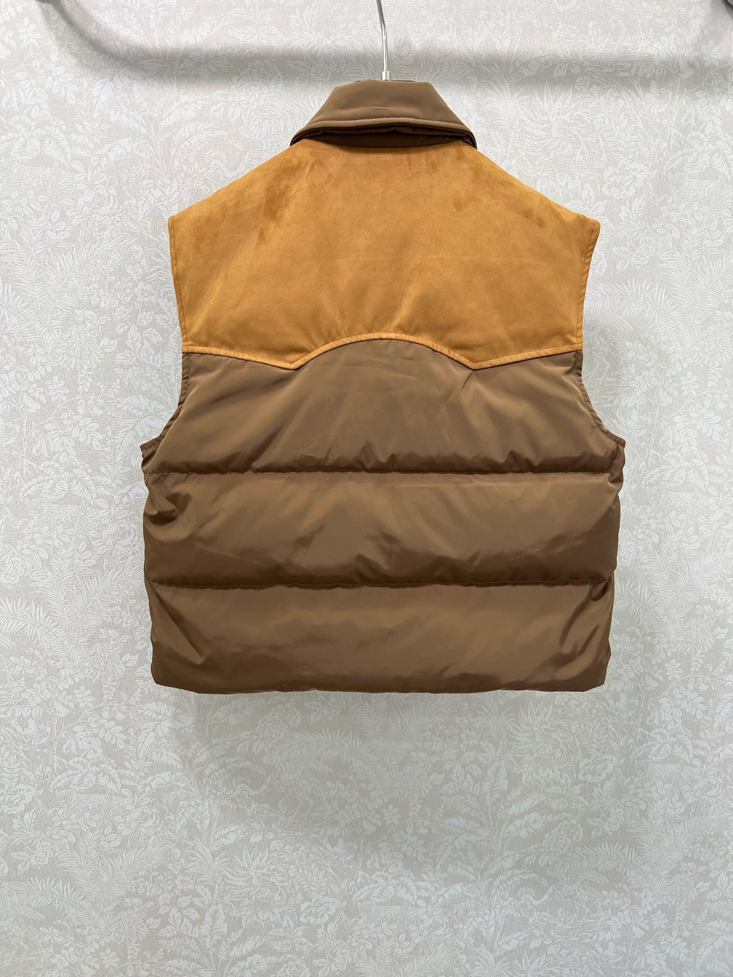 🔥🔥miumi*25全新版本出货啦 新款麂皮绒拼羽绒服马甲 90白鹅绒 整件拼接做麂皮绒与防风防水材质搭