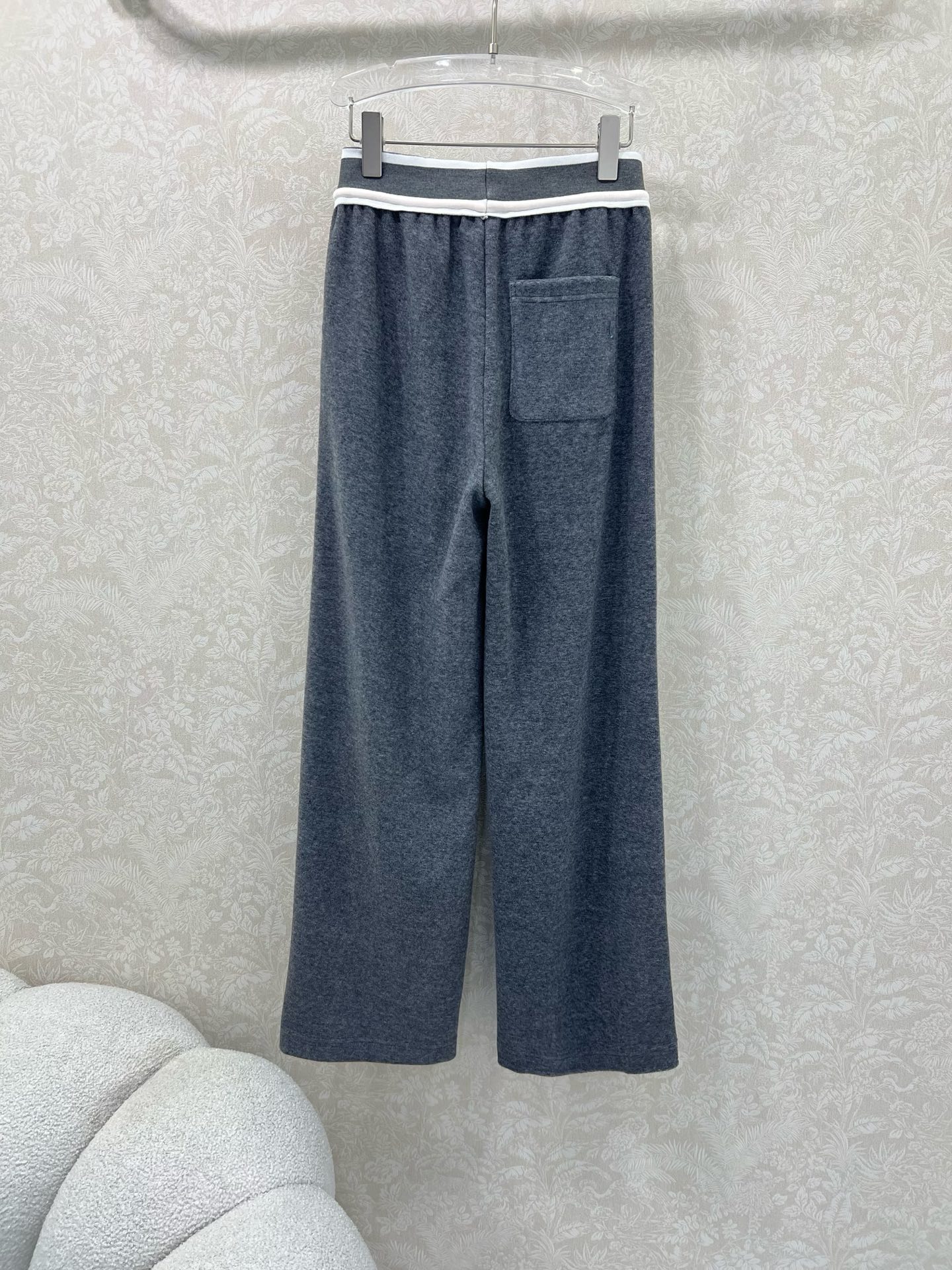 🔥🔥celin* 25新款腰头字母弹力织带净色阔腿长裤 腰头撞色logo弹力织带 裤身凯旋门刺绣装饰 两