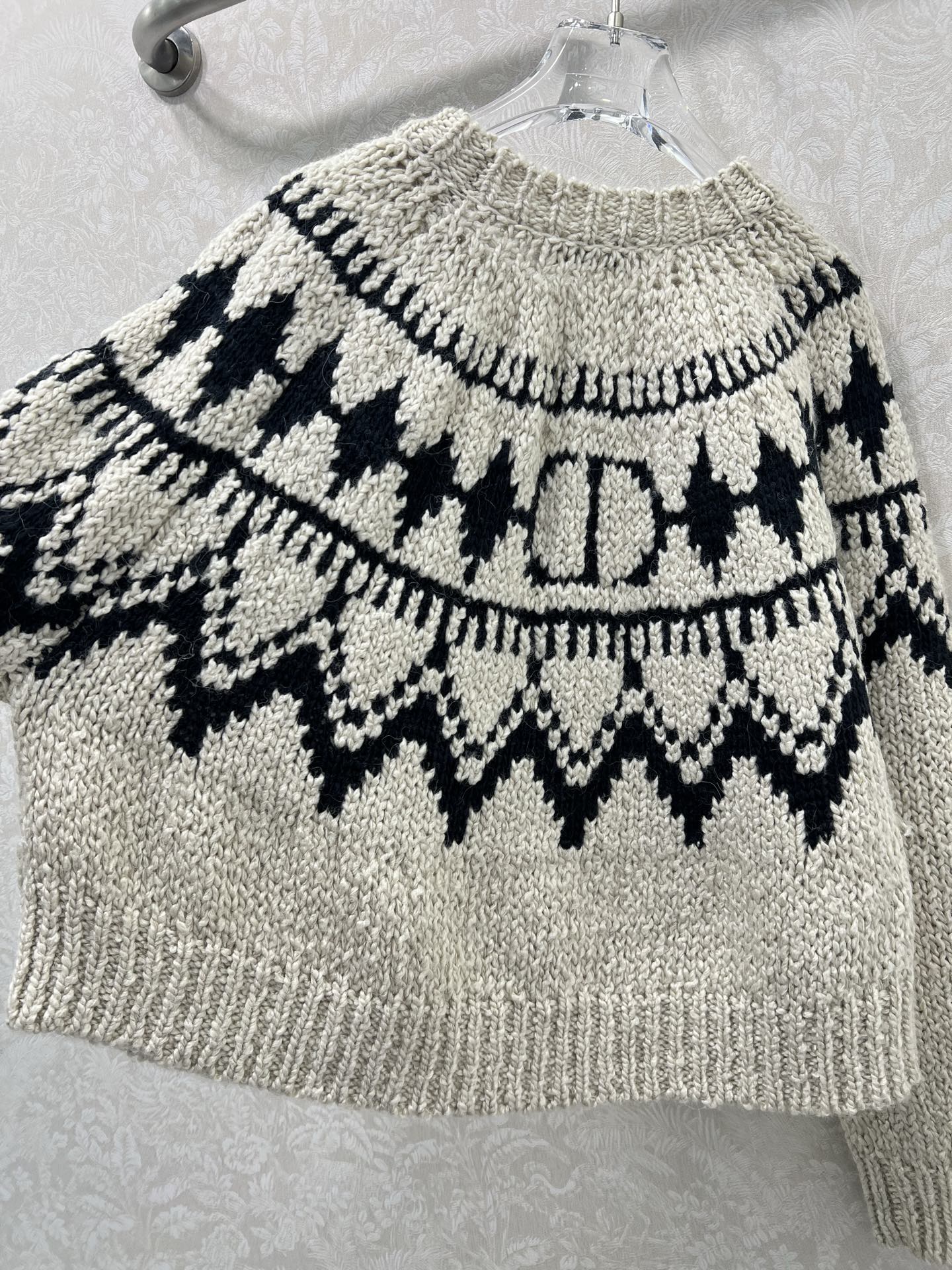 🔥🔥DIO*25新款费尔岛毛衣 圆领罗纹领口 费尔岛提花图案 yb一比一 完美复刻 认准版本。背面CD签