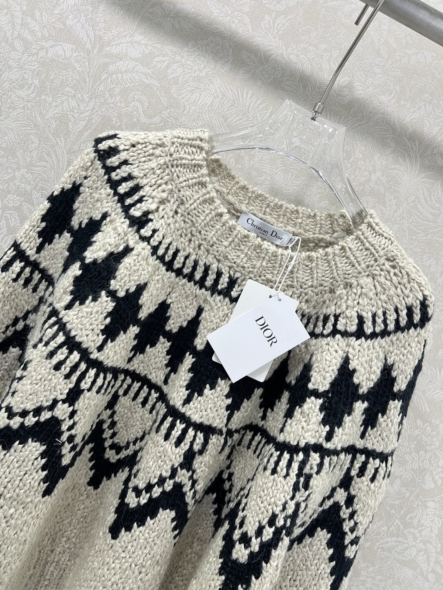 🔥🔥DIO*25新款费尔岛毛衣 圆领罗纹领口 费尔岛提花图案 yb一比一 完美复刻 认准版本。背面CD签