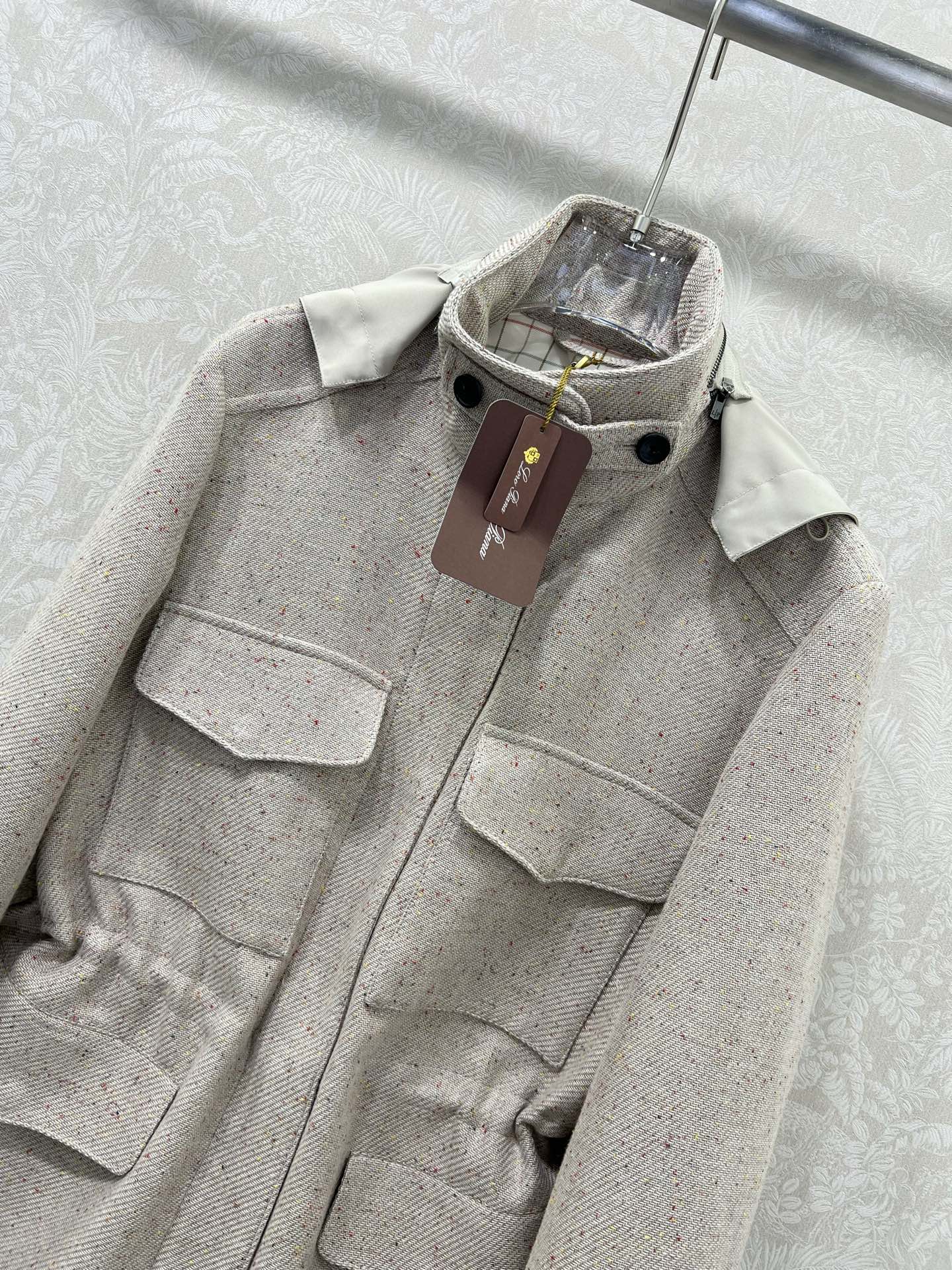 🔥🔥 lp 🌹25新款可拆卸连帽毛呢外套 定制YB进口亚麻棉材质，里外双层处理，外层工艺处理，呈现出毛呢