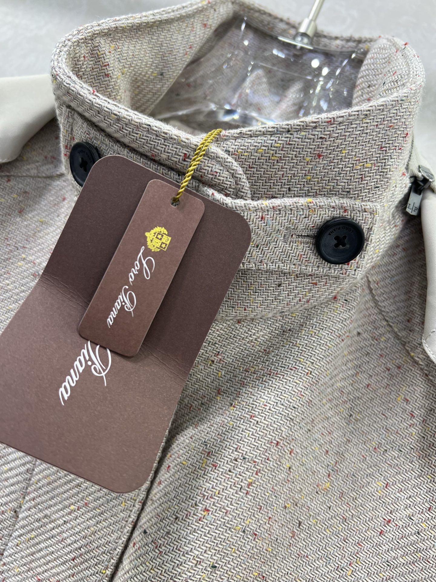 🔥🔥 lp 🌹25新款可拆卸连帽毛呢外套 定制YB进口亚麻棉材质，里外双层处理，外层工艺处理，呈现出毛呢