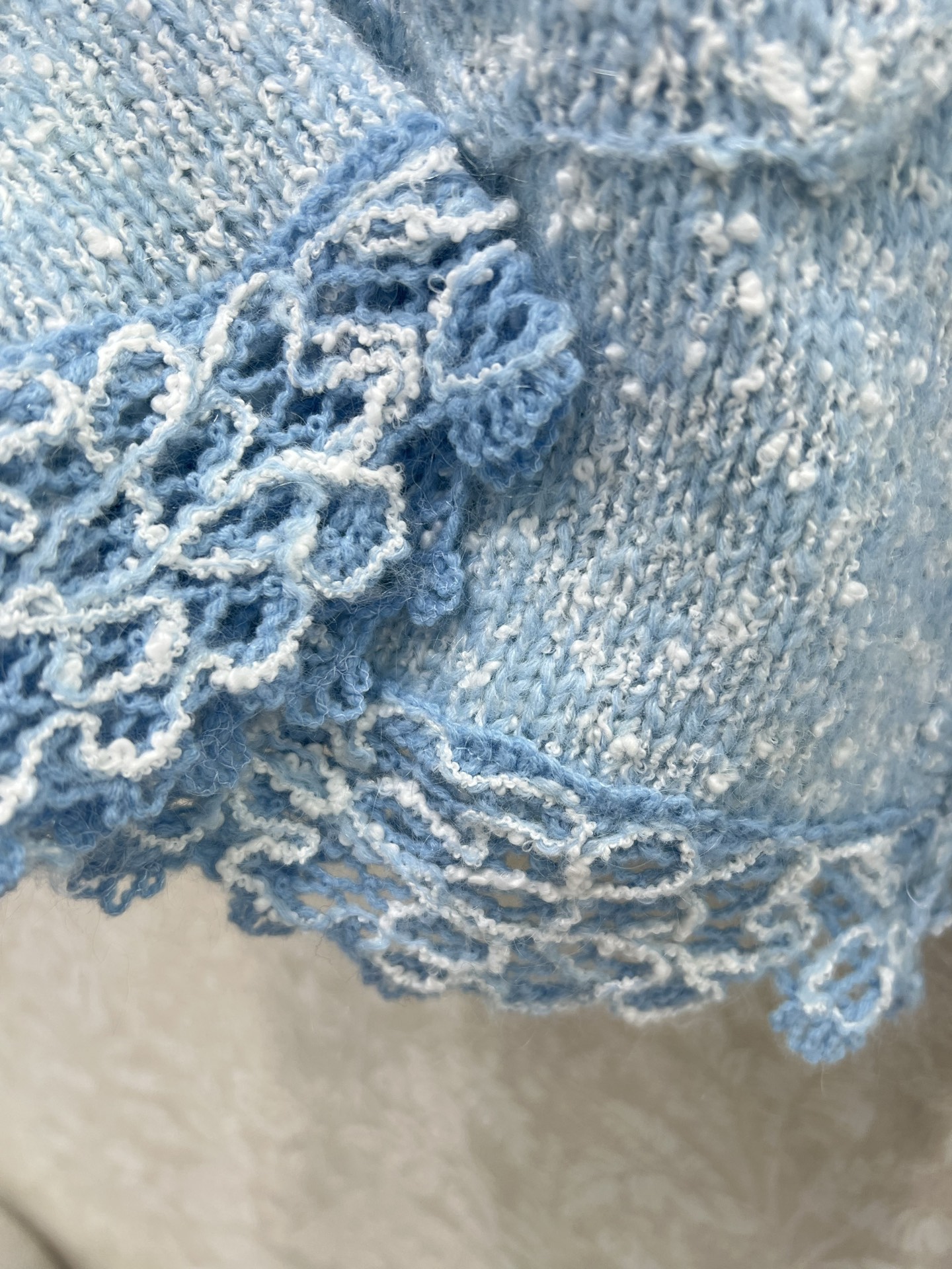 🔥🔥Chane*25新款绣花花边针织开衫 小香娃娃领花边开衫 羊驼毛混纺材质 柔软舒适 触感细腻有质感 