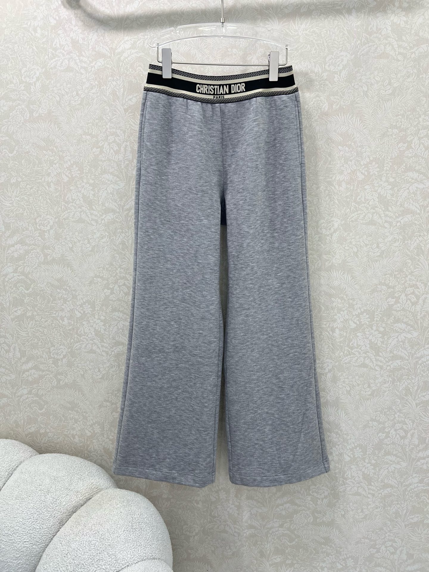 🔥🔥DIO* 25新款加绒腰头字母弹力织带净色阔腿长裤 腰头撞色logo弹力织带 整体计拉长人体比例 休