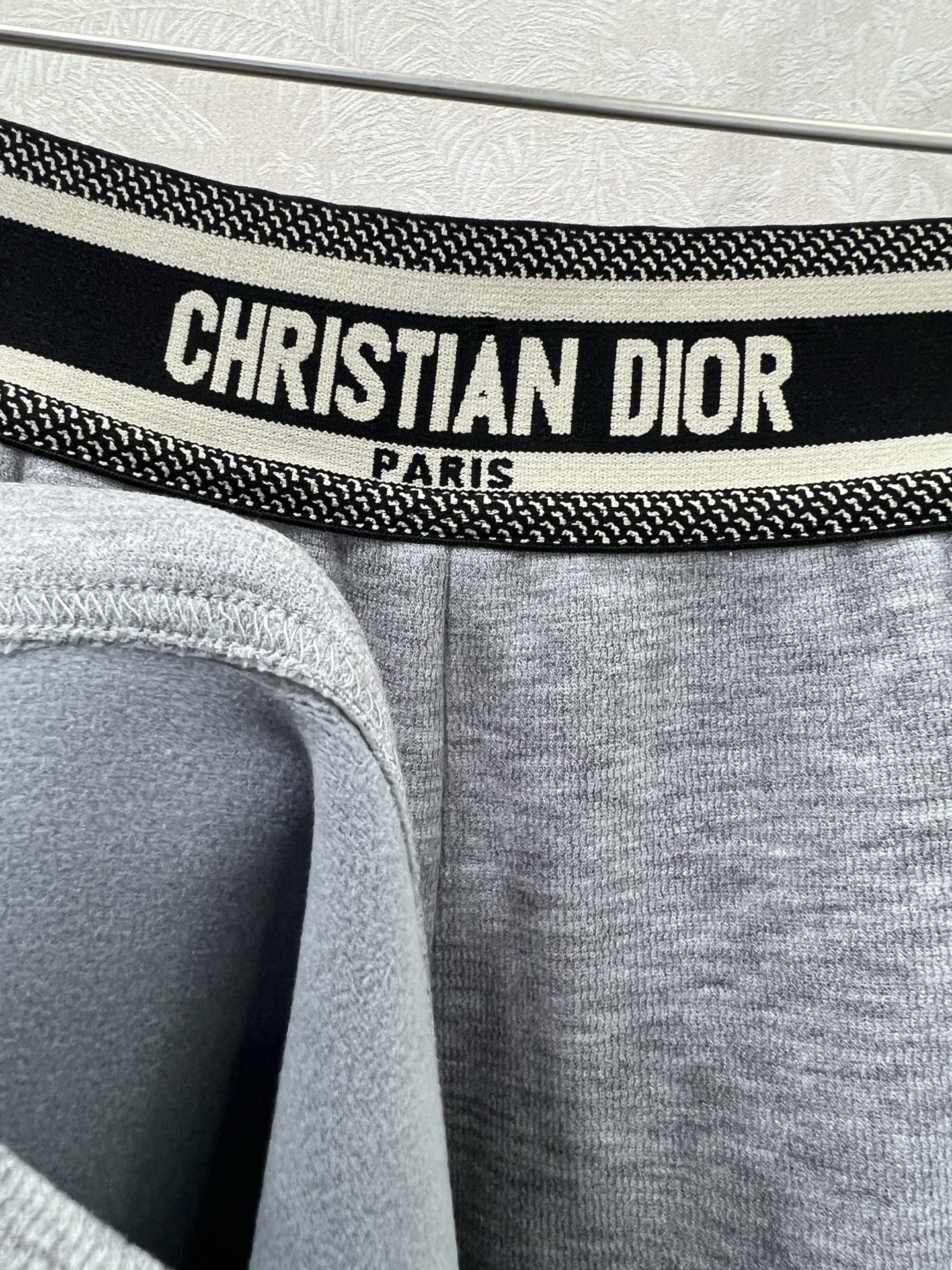 🔥🔥DIO* 25新款加绒腰头字母弹力织带净色阔腿长裤 腰头撞色logo弹力织带 整体计拉长人体比例 休