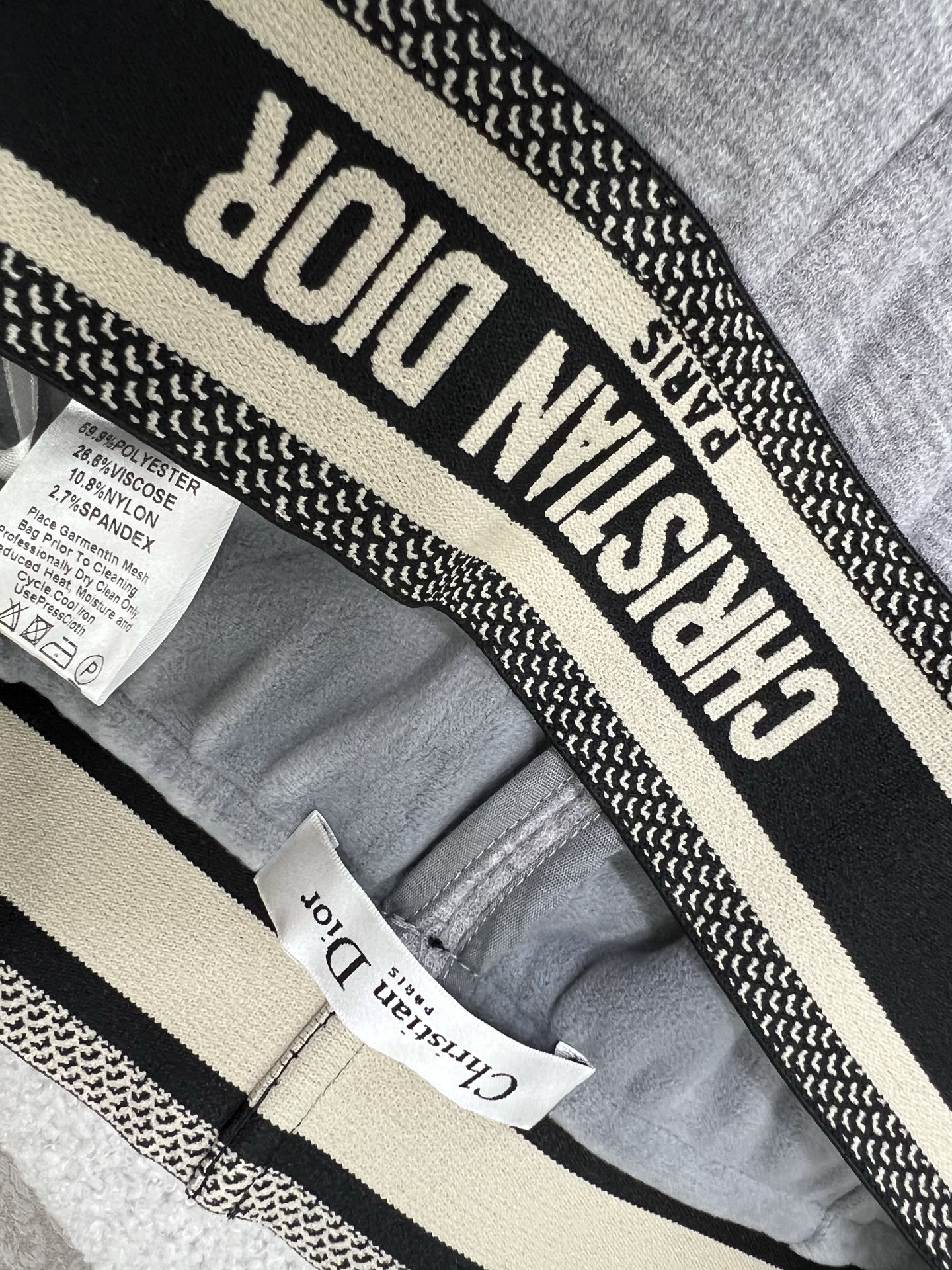 🔥🔥DIO* 25新款加绒腰头字母弹力织带净色阔腿长裤 腰头撞色logo弹力织带 整体计拉长人体比例 休