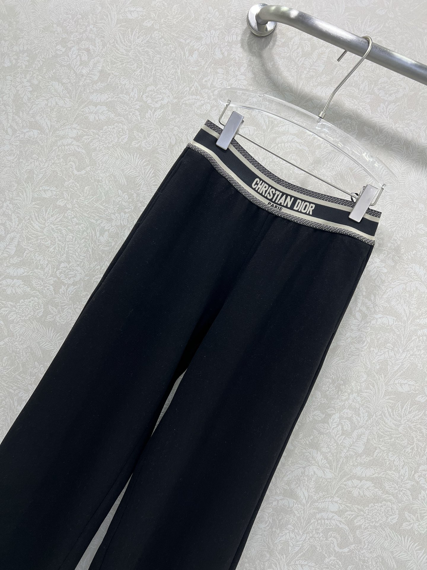 🔥🔥DIO* 25新款加绒腰头字母弹力织带净色阔腿长裤 腰头撞色logo弹力织带 整体计拉长人体比例 休