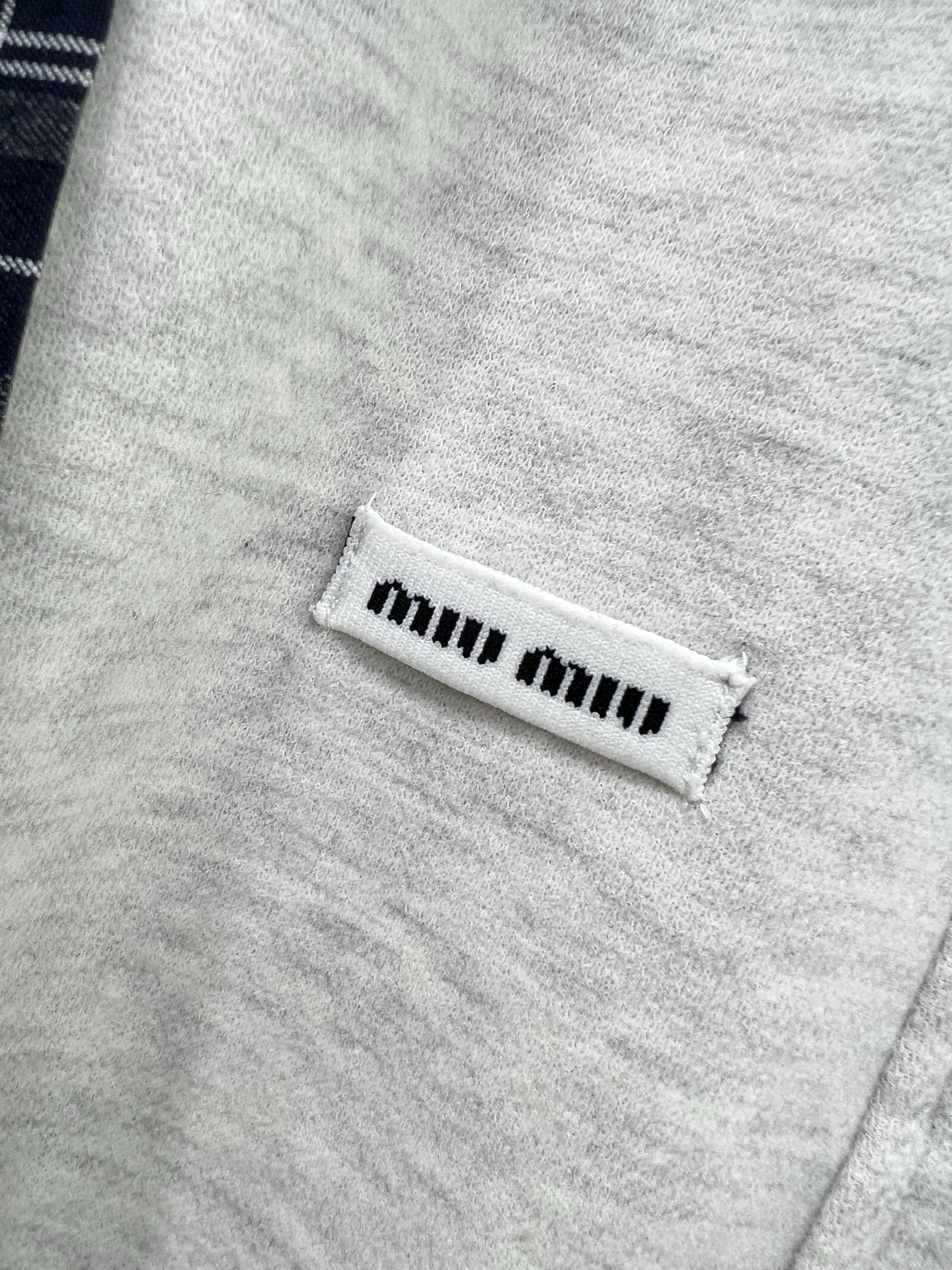 🔥🔥MIUMI* 25新款加绒搭配丝巾净色阔腿长裤 腰头抽绳阔腿设计拉长人体比例 侧边miu贴标 休闲直