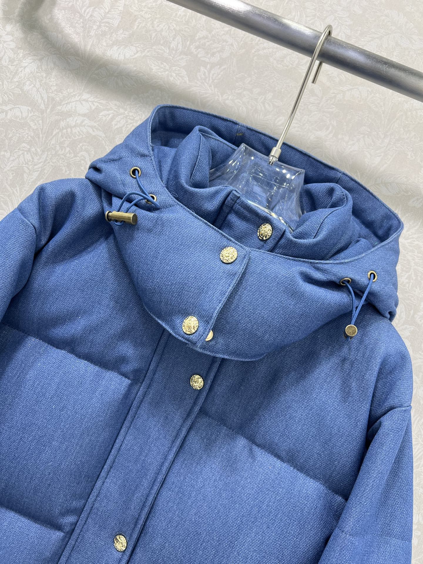 🔥🔥CHANE* 25新款牛仔可拆卸连帽羽绒服 90白鸭绒 牛仔单宁系列 连帽袖子后背Logo刺绣 定制