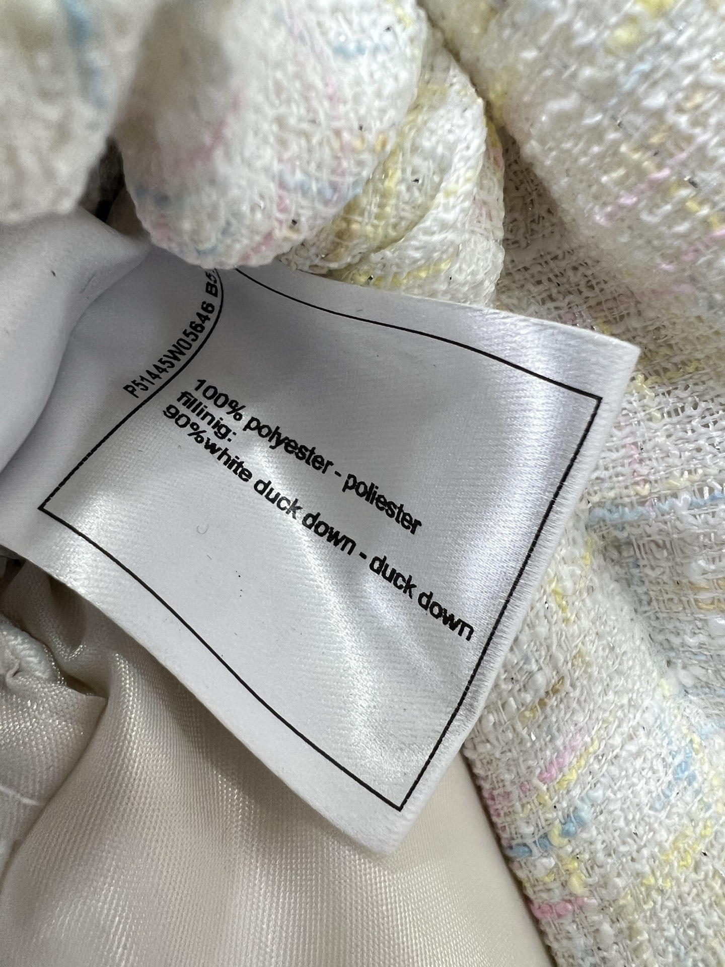 🔥🔥chan*l 25秋冬新款粗纺羽绒服 90白鸭绒 粗纺晕染打造视觉层次感 袖子双c字母刺绣 袖子口袋