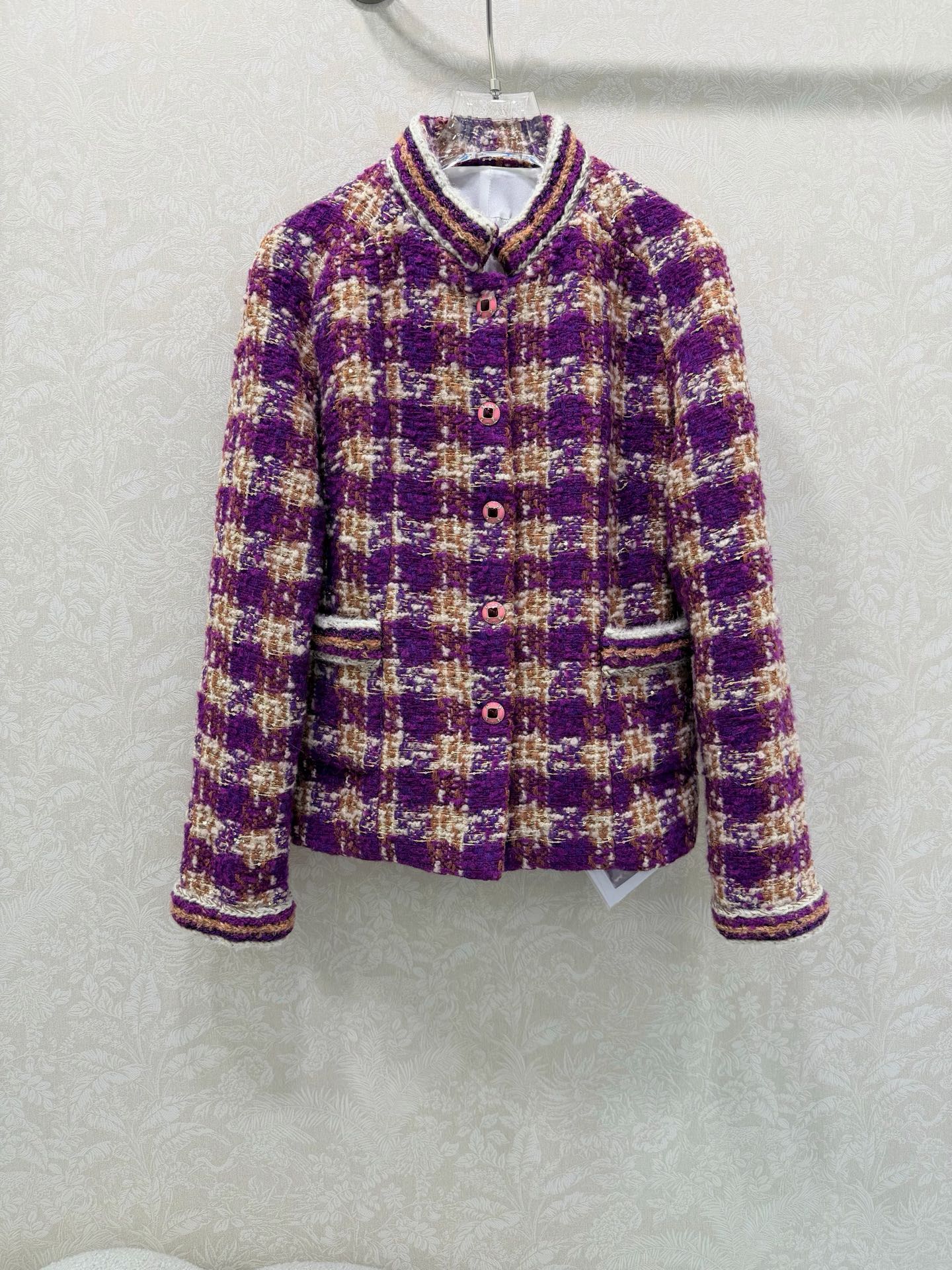 🔥🔥Chan*l 25新款编织立领洋装外套 进口粗纺羊毛呢材质。百分百真丝内衬。粗花条纹毛呢面料打造名媛