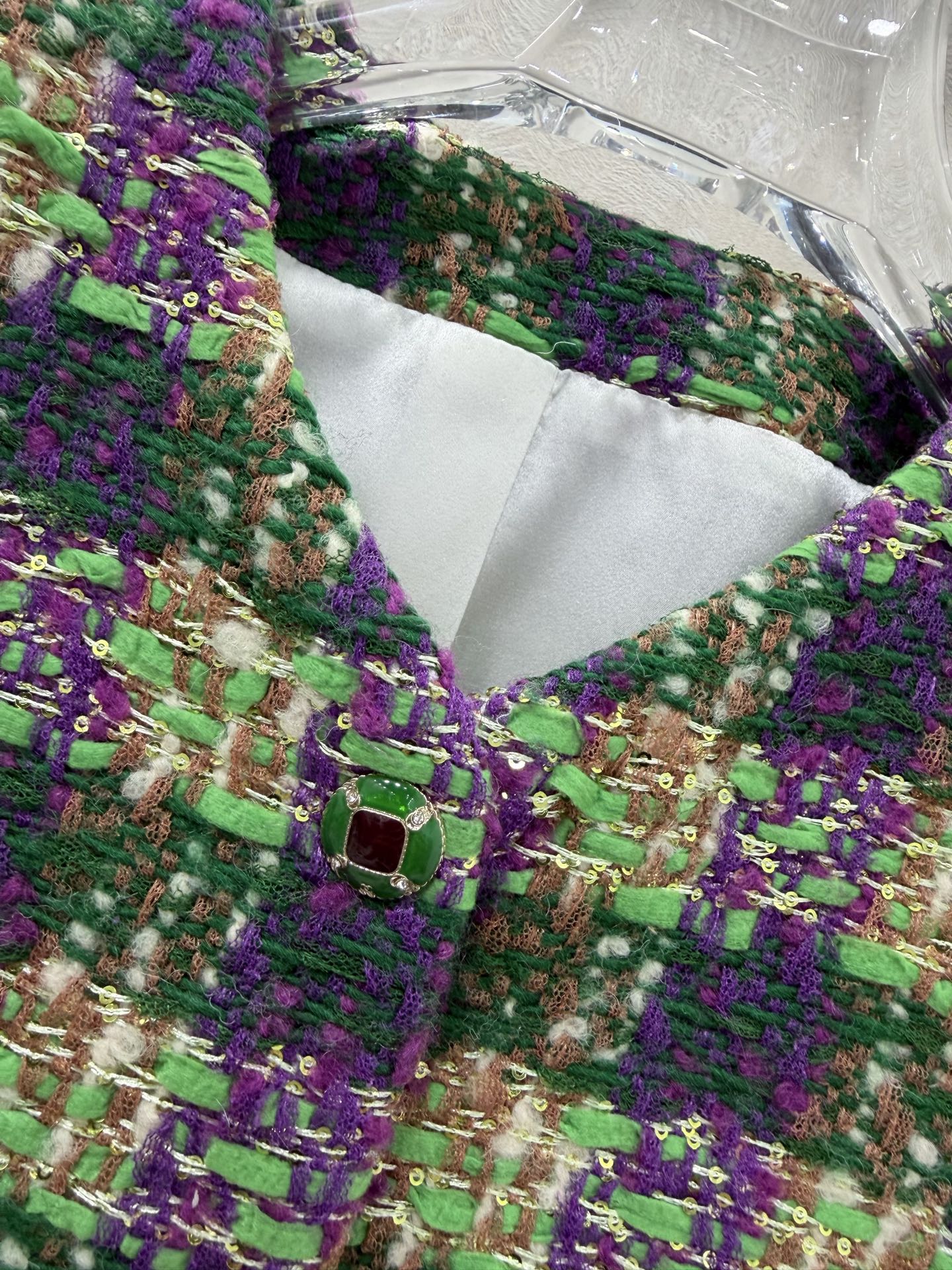 🔥🔥Chan*l 25新款编织立领洋装马甲外套。进口粗纺羊毛呢材质。百分百真丝内衬。粗花条纹毛呢面料打造