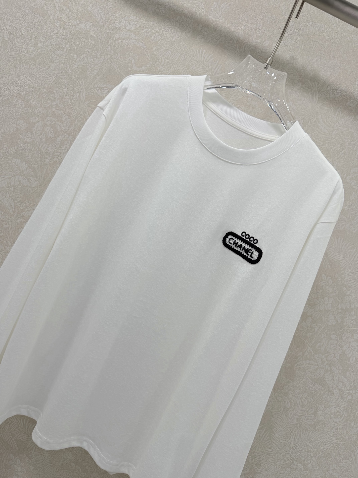 🔥🔥chan*l 26新款圆领纯棉长袖T恤 圆领胸前coco刺绣装饰 随性又时髦基础款也能搭出N种高级感
