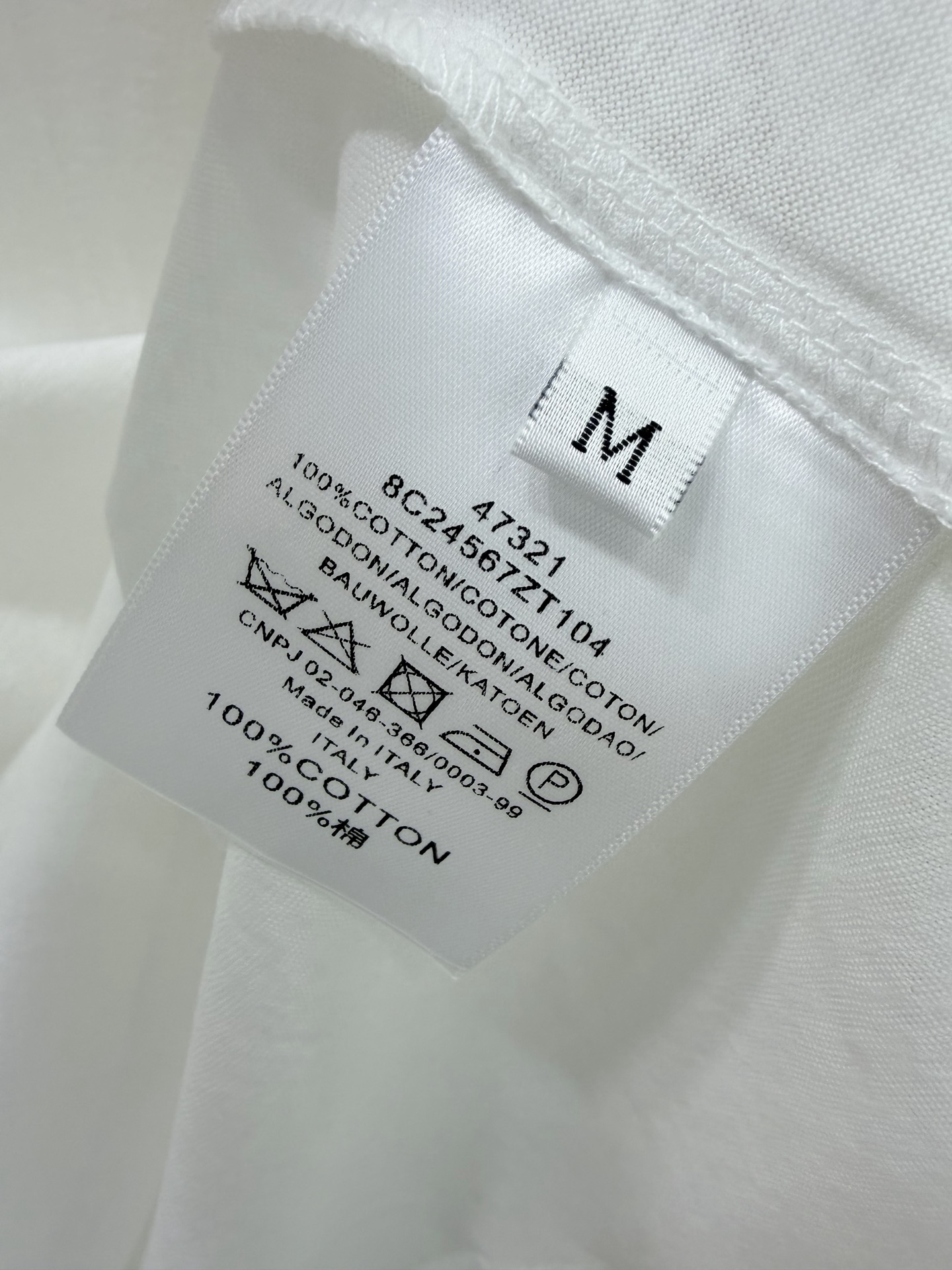 🔥🔥miumi*l26新款圆领纯棉长袖T恤 圆领胸前水钻小马装饰 马年限定 随性又时髦基础款也能搭出N种