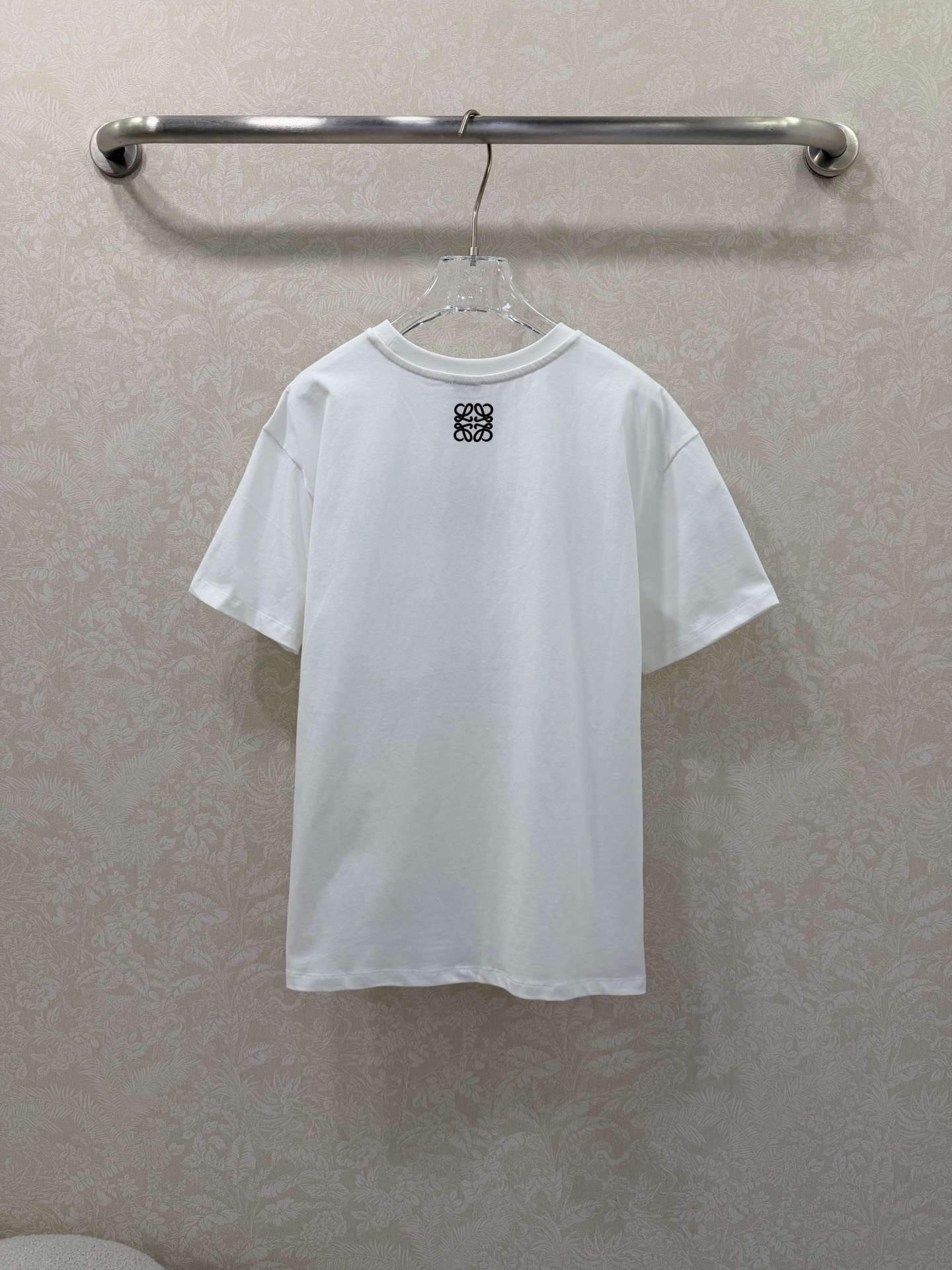 🔥🔥LOEW* 26早春新款Hello!短袖T恤 高版出品！高弹纯棉面料软而不塌，早春单穿叠穿都能衬出利