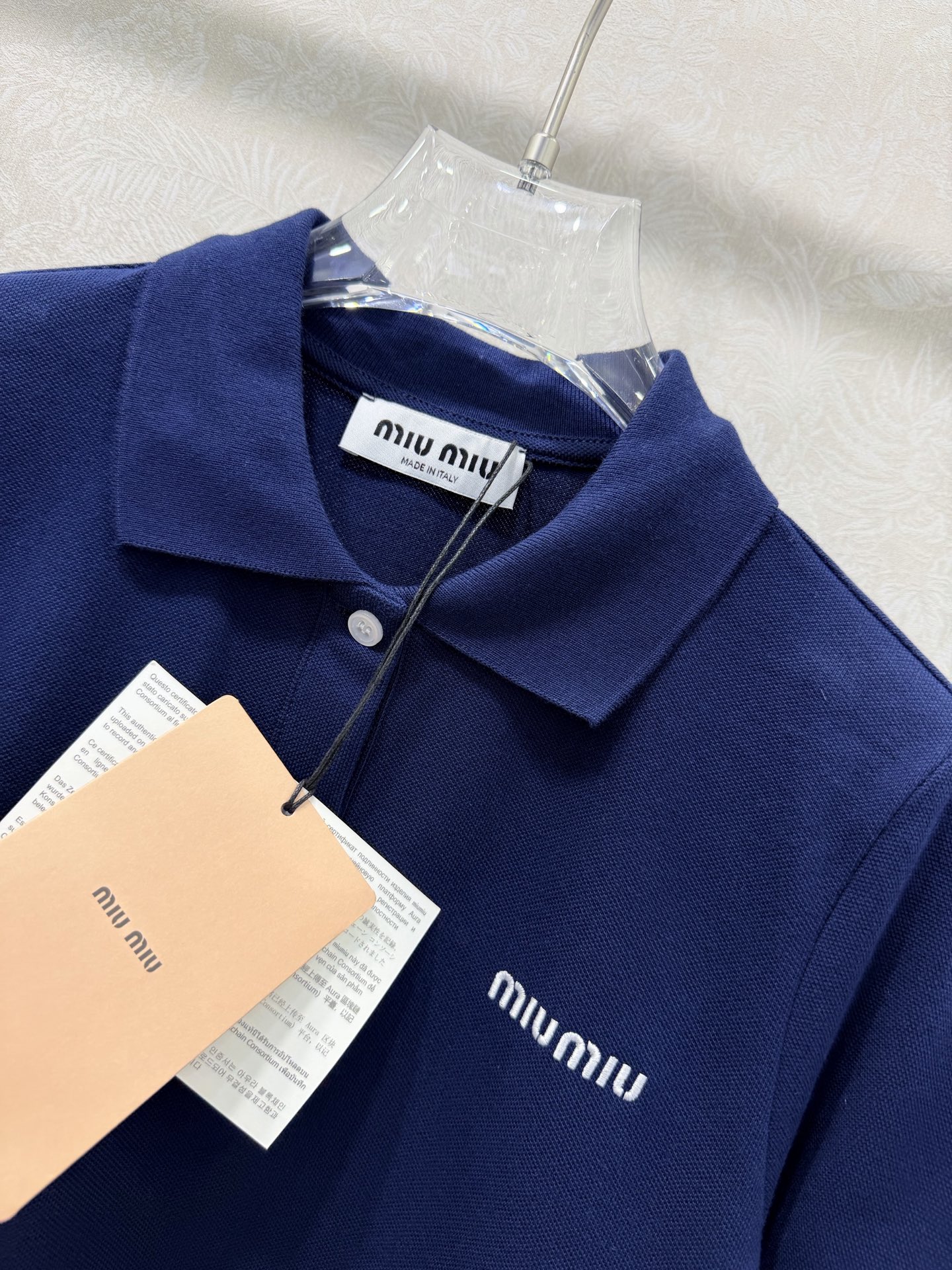 🔥🔥Miumi*25新款翻领短袖polo上衣 定制YB朱地全棉材质 自带空洞吸湿透气半开襟钮扣处理 成衣