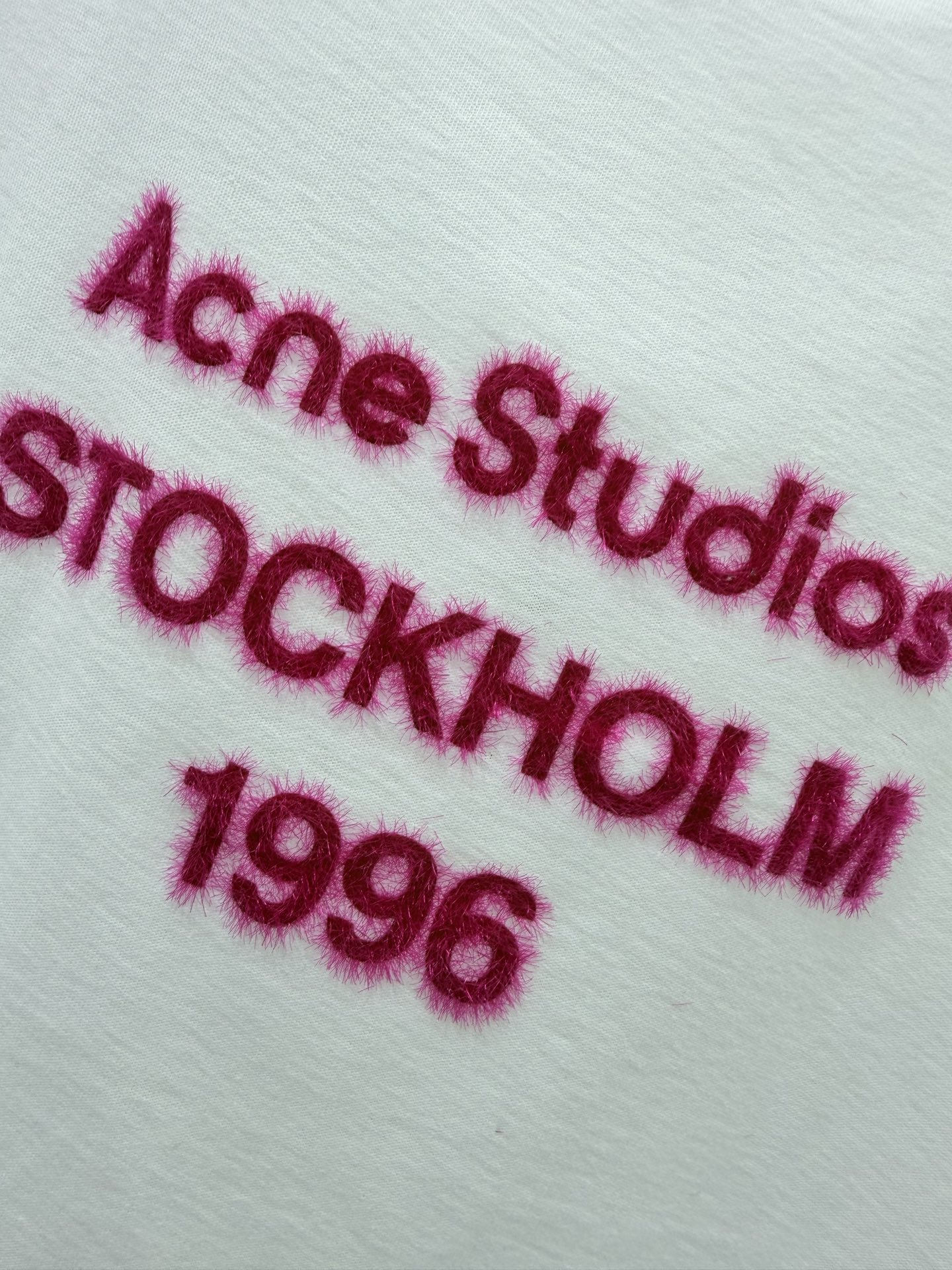 🔥🔥Acne studi* 26Ss限定新款 1966字母印花植绒短袖 顶级高版出品！经典的白黑底色撞亮