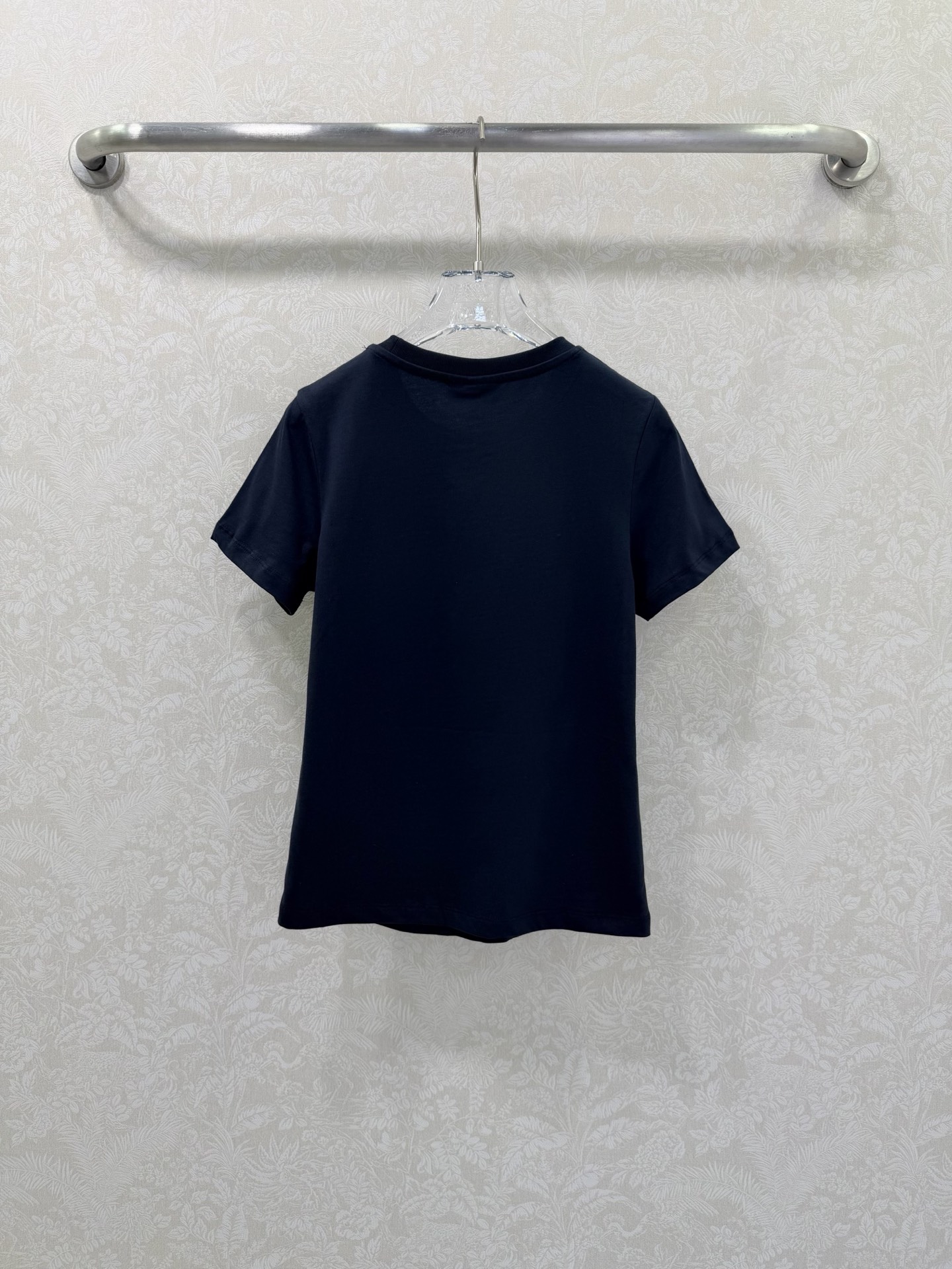 🔥🔥Gan*i 26SS早春新款短袖T恤 童趣小马印花短袖T恤:马年🐴限定款，绿色做旧质感的字母印花，两