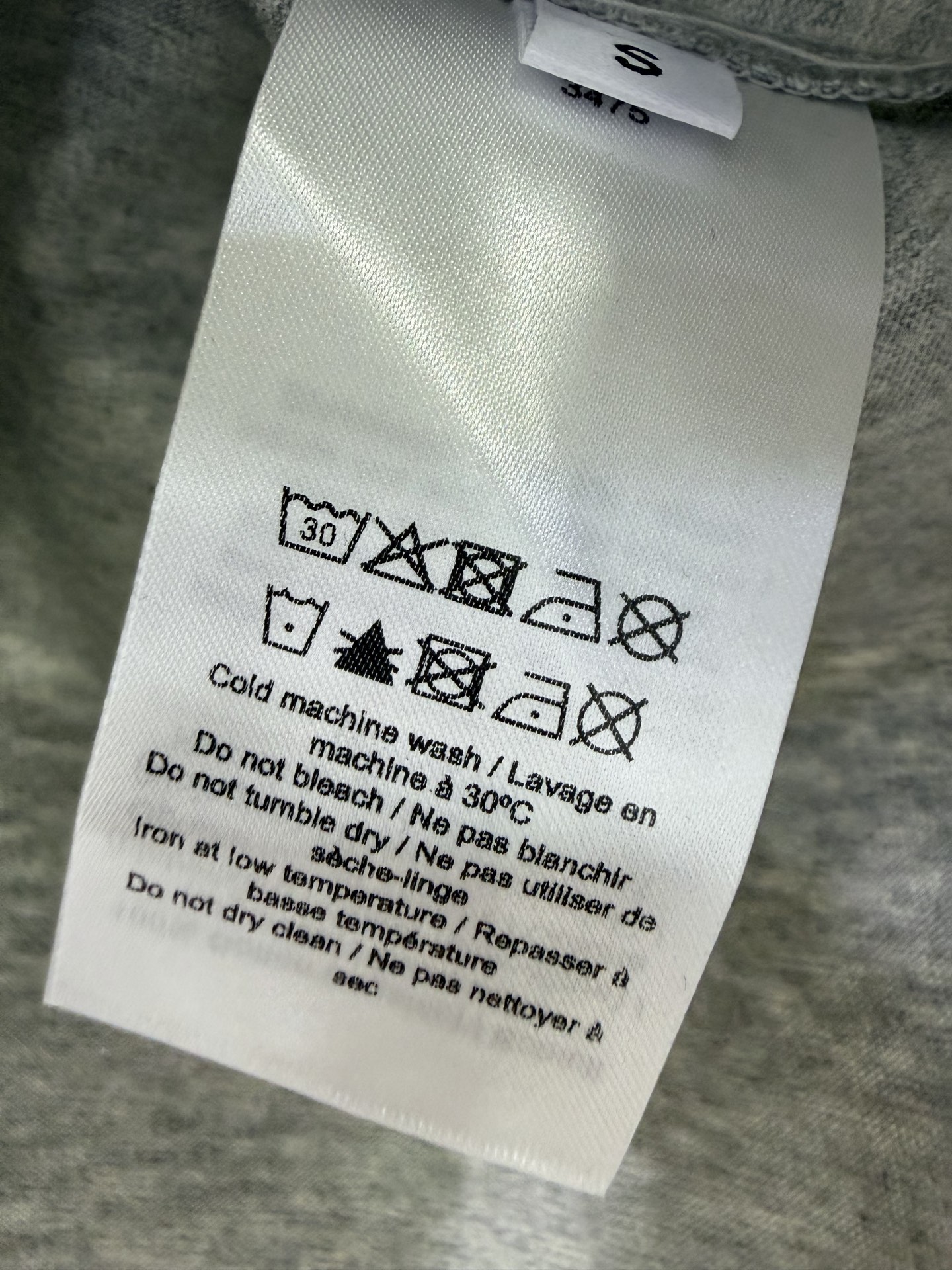 🔥🔥Gan*i 26SS早春新款短袖T恤 童趣小马印花短袖T恤:马年🐴限定款，绿色做旧质感的字母印花，两