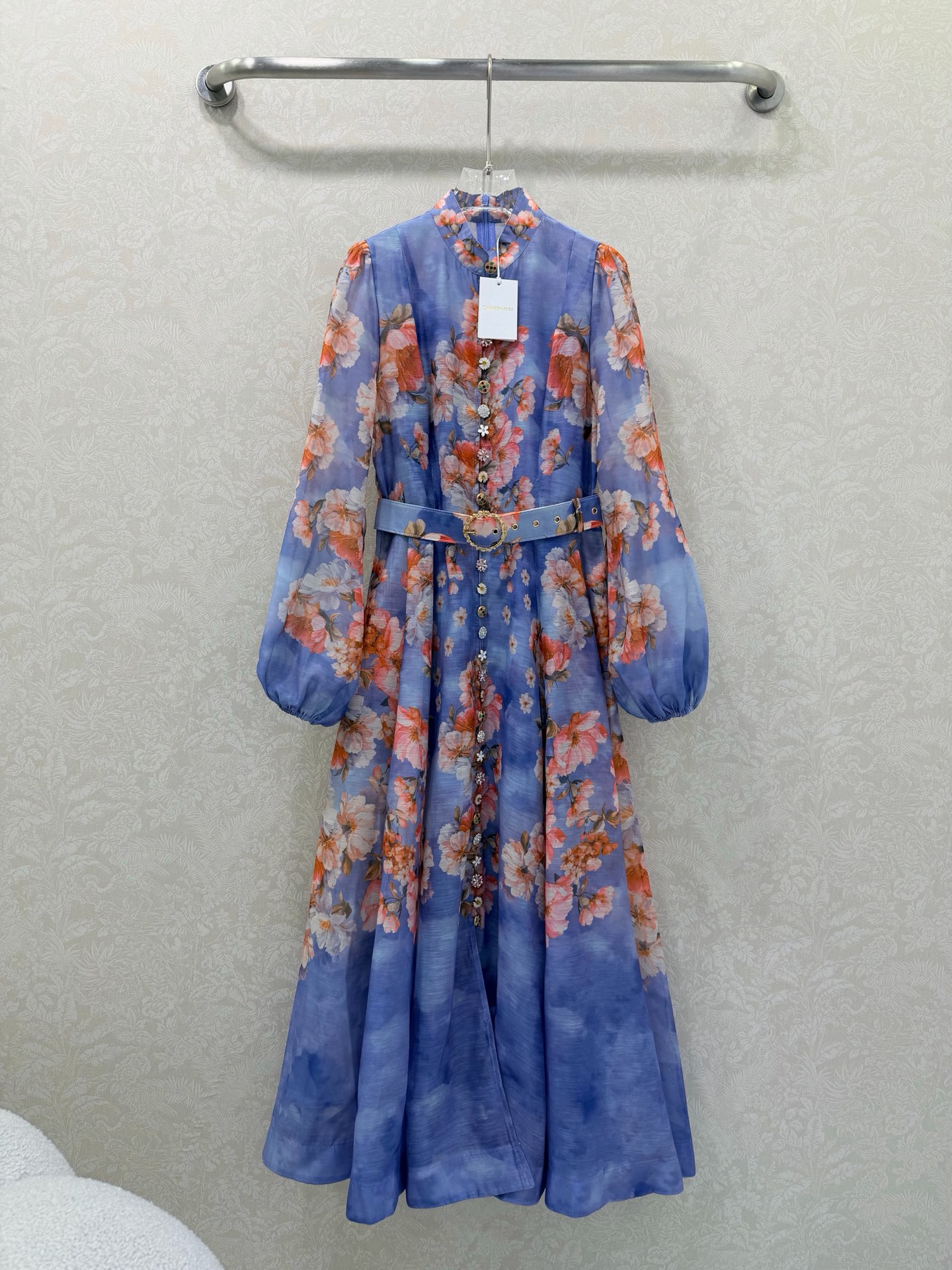 🔥🔥Zimmerman*兹/默曼 26新出花色立领长款连衣裙 小立领和灯笼袖设计 前襟定制多宝花样五金 