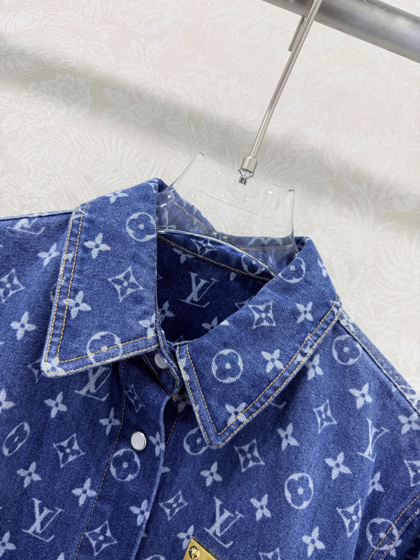 🔥🔥Loui*Vuitto*26新款经典老花牛仔系列 夹克外套+短裙+衬衣 同步上新🩵 经典老花牛仔花色