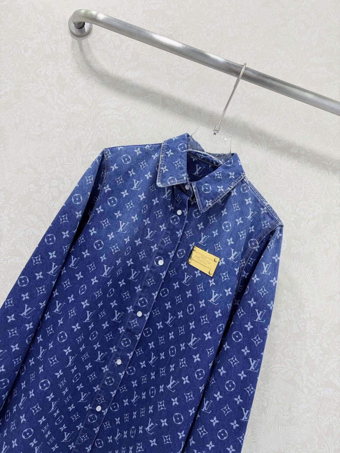 🔥🔥Loui*Vuitto*26新款经典老花牛仔系列 夹克外套+短裙+衬衣 同步上新🩵 经典老花牛仔花色