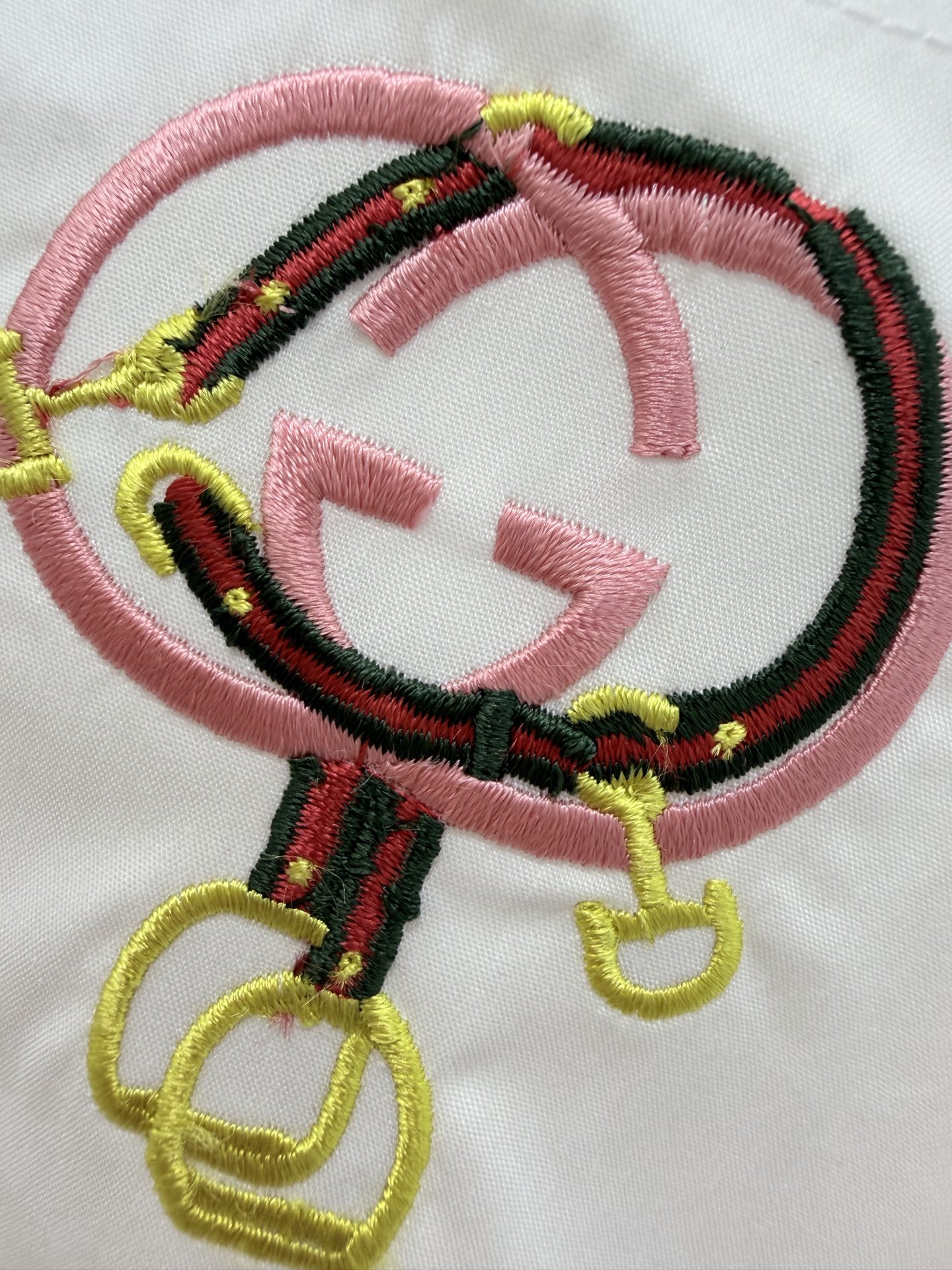 🔥🔥GUCC*26新款👑中古风衬衣 没有什么理由可以拒绝它 可A可乖的风格，版型属于谁都好驾驭的，日常通