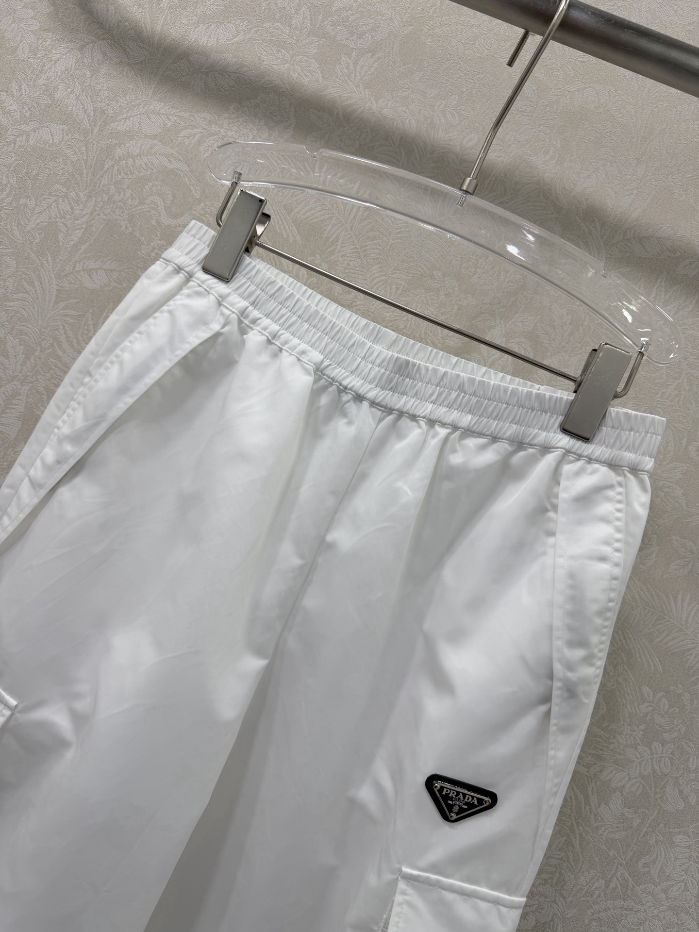 🔥🔥prad*26新款薄款尼龙防晒休闲阔腿长裤 一系列同步上新 外套➕长裤 分开出售 原版定制面料轻盈舒