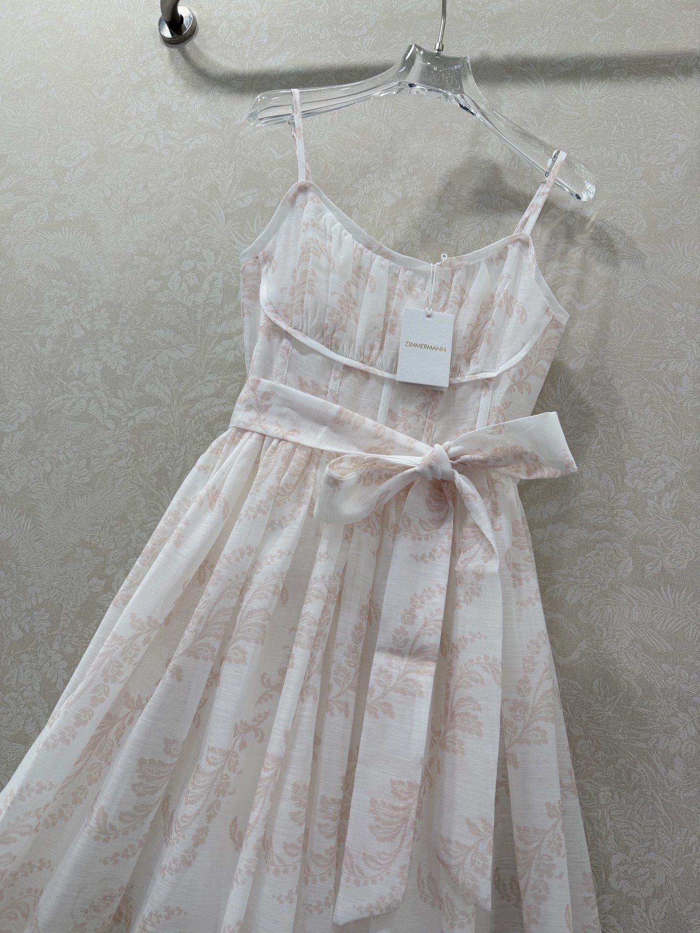 🔥🔥ZIMMERMA*N 26新款复古印花系带吊带裙 温柔复古风！胸前褶皱显眼神 印花系带吊带连衣裙 一