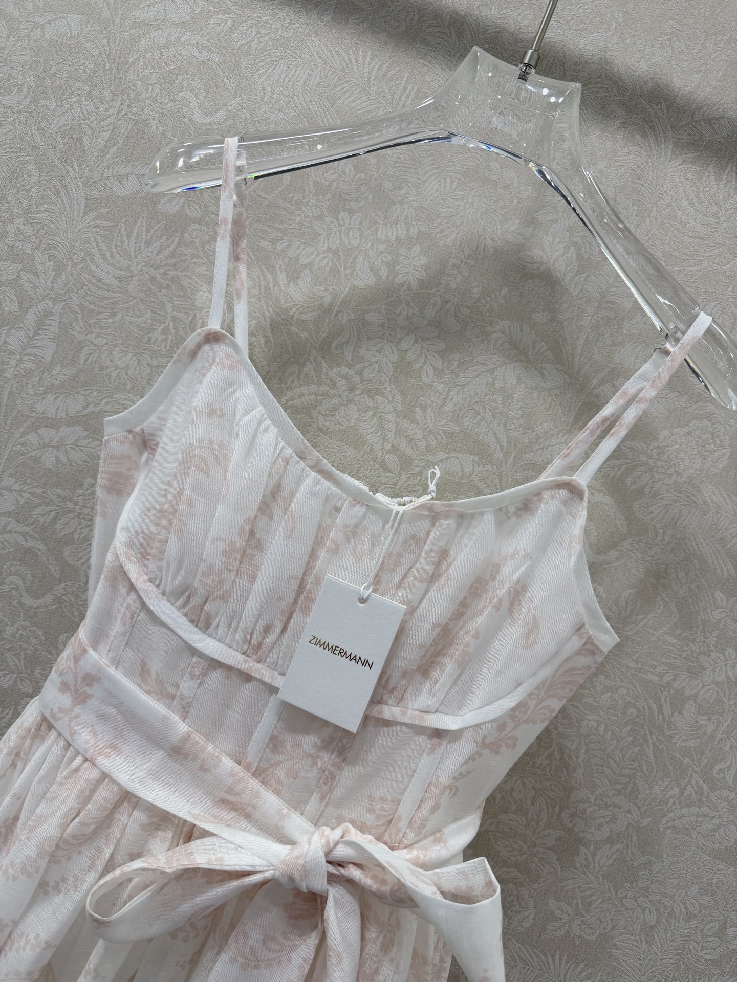 🔥🔥ZIMMERMA*N 26新款复古印花系带吊带裙 温柔复古风！胸前褶皱显眼神 印花系带吊带连衣裙 一