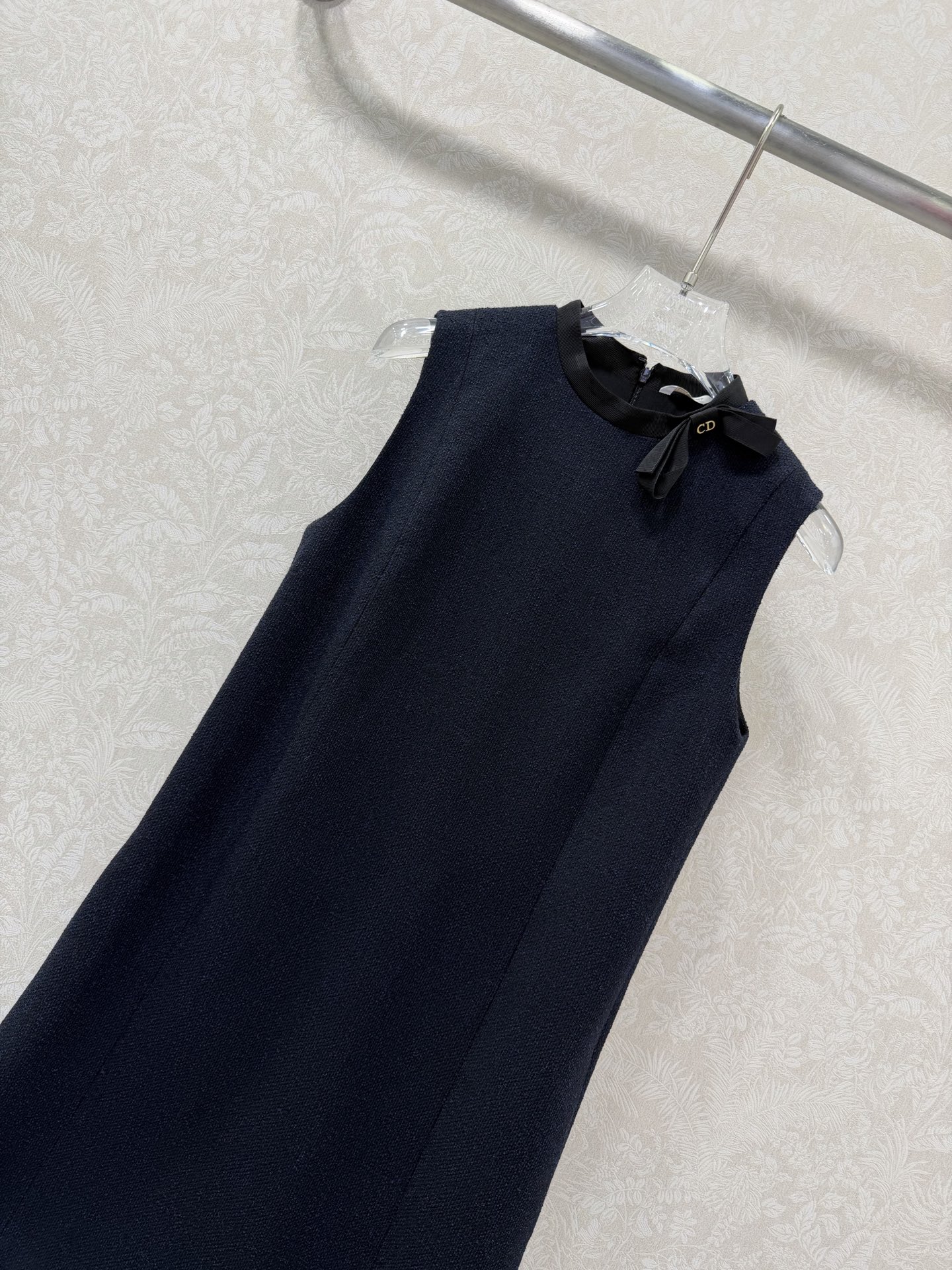 🔥🔥DIO*26新款领口蝴蝶结无袖连衣裙高版出品 100%真丝内衬 注意细节区分版本‼️ 🎀初恋感拉满的