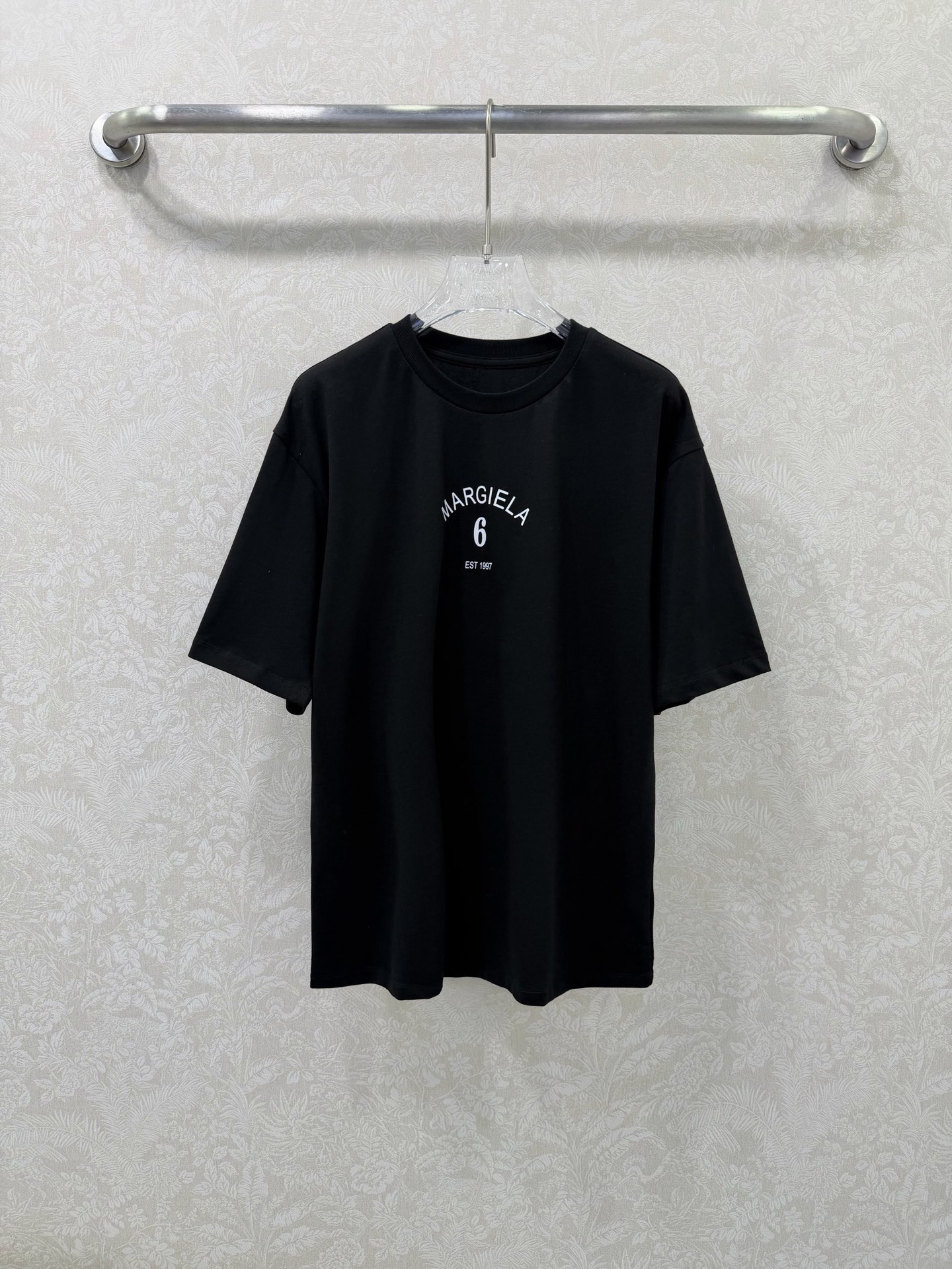 🔥🔥 Maison Margiel* 26新款短袖T恤 极简的弧形字母印花，自带高级感，低调又有辨识度。