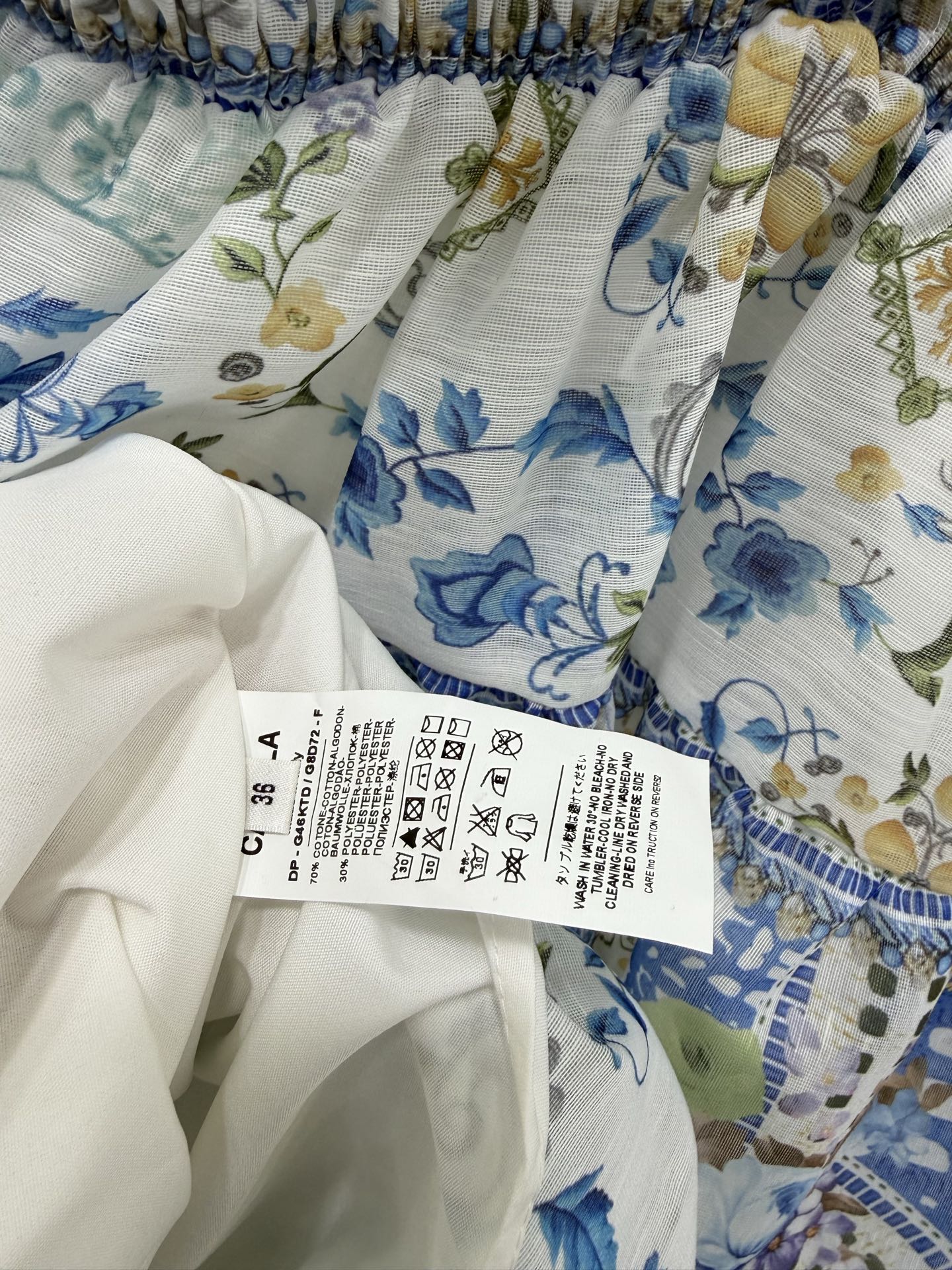 🔥🔥Camilla 26新款宫廷风花卉飞袖蛋糕裙 一款充满巴洛克复古浪漫感的风连衣裙（短款） 将华丽宫廷