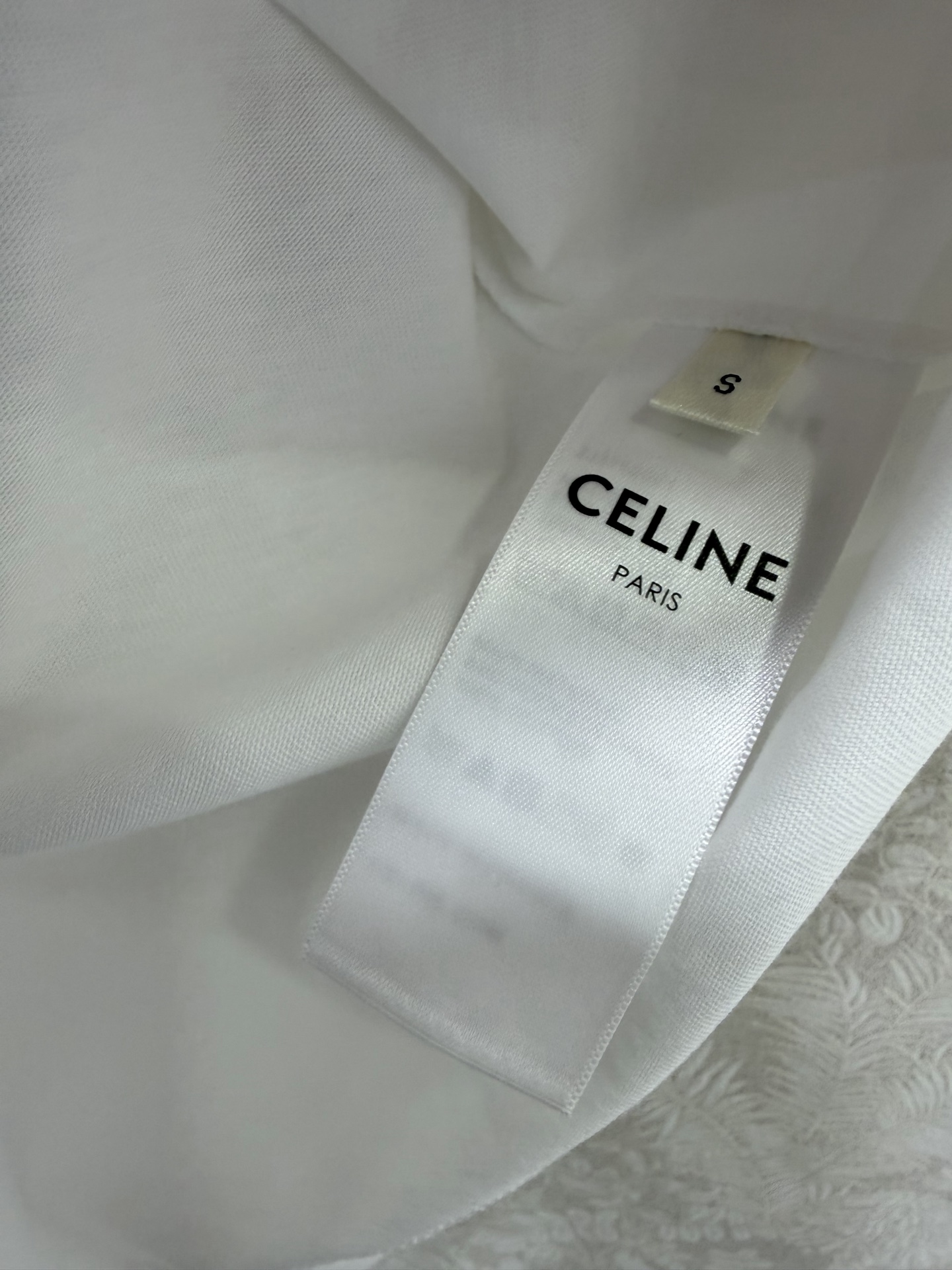 🔥🔥CELIN*26新款极简凯旋门印花短袖T恤 通勤休闲都显贵 经典圆领+利落小版型，修饰身形不挑人，单