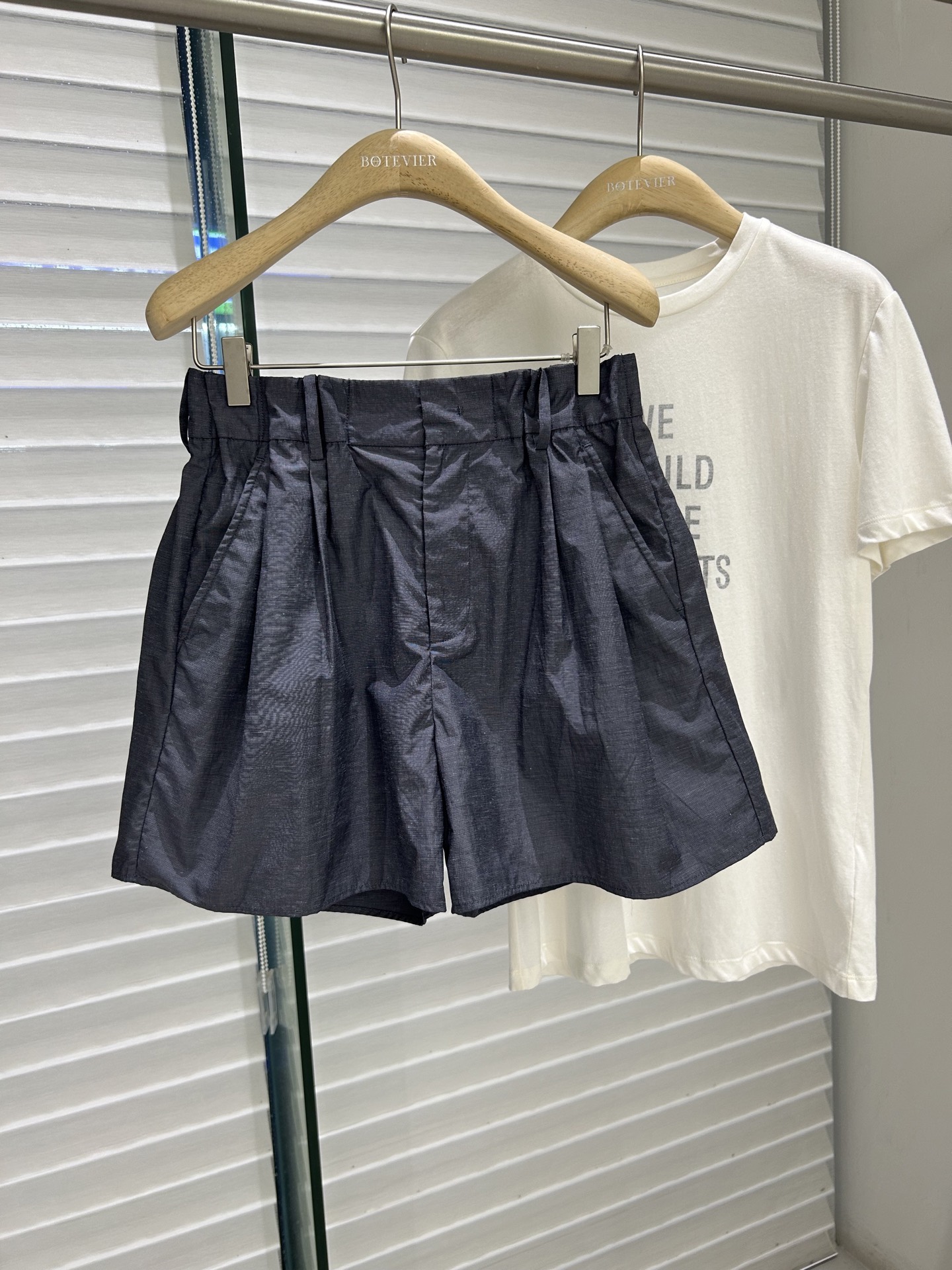 High-Waisted Bloomers Shorts - Comfortable Elastic Waist, Flattering Wide Leg Design 2 i1748438722217 1418 0 0