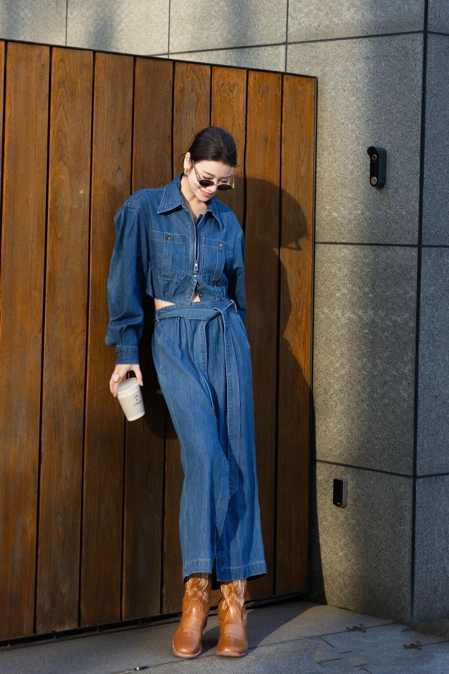 “High-Quality Women’s Cowboy Suit with Double-Packed Zippers and Unique Style” - 图片 1