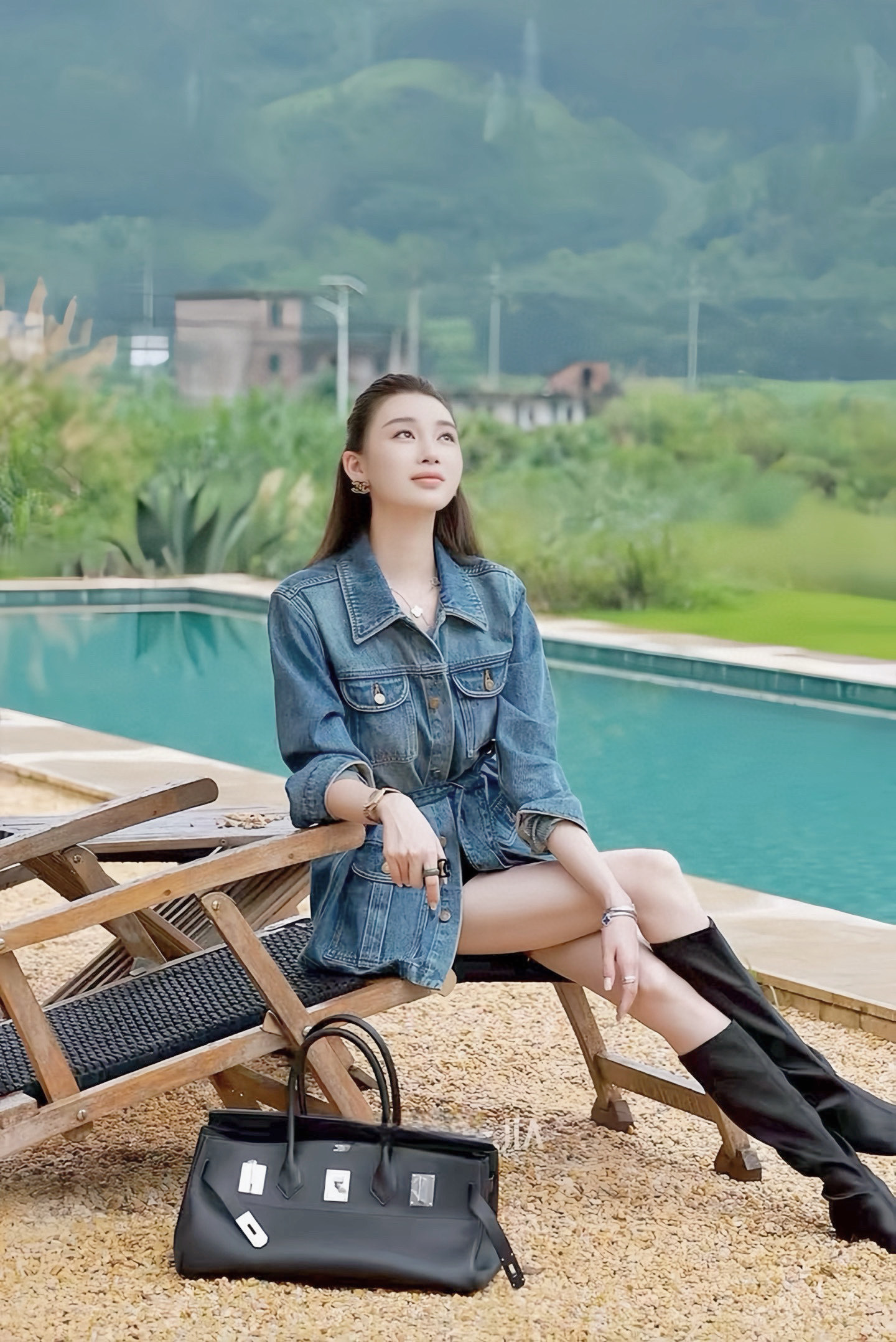 Women's Denim Jacket with Classic Lapel Design and Korean Style 3 i1756447791085 3731 0 3
