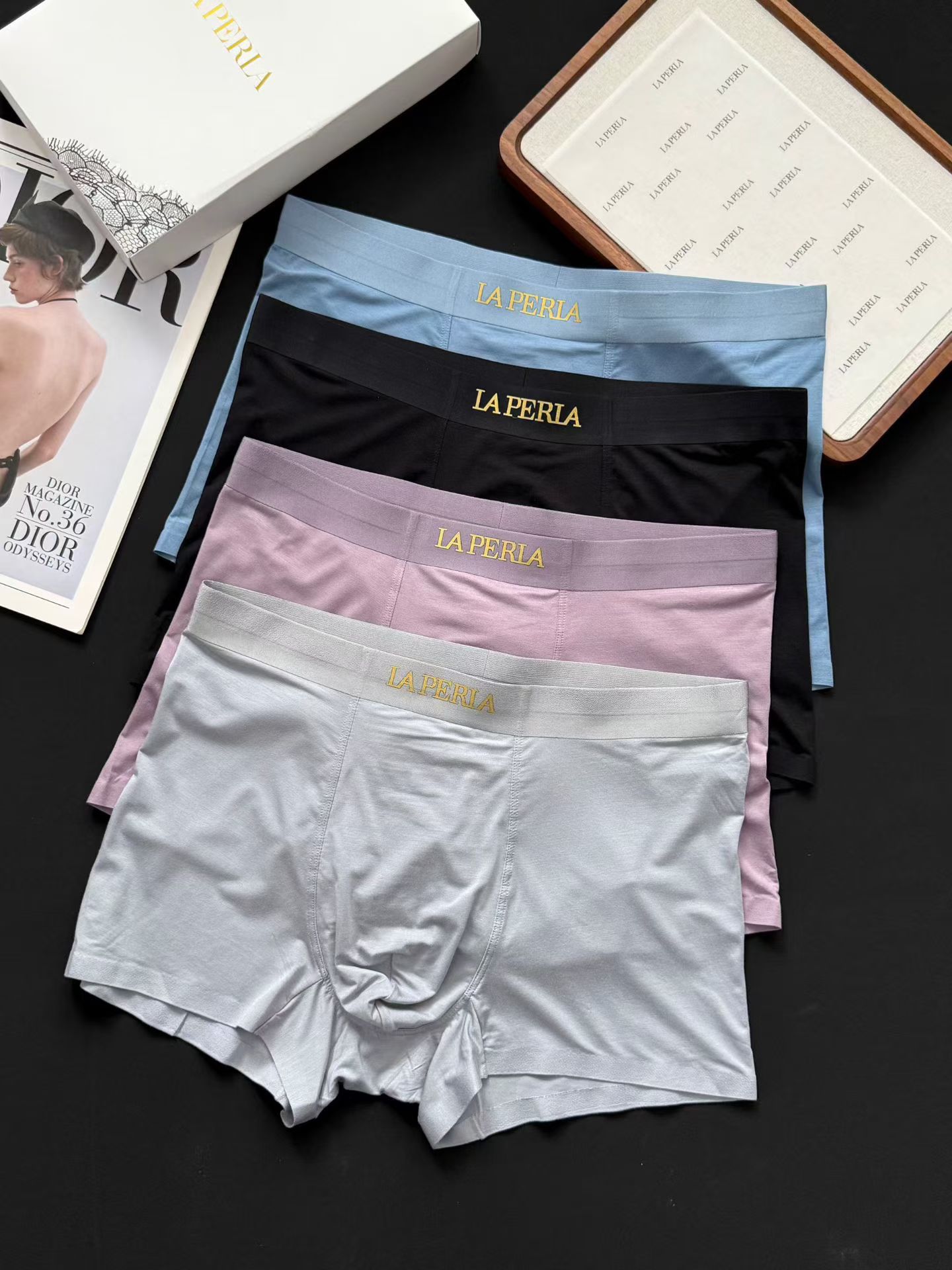 诺悠翩雅 Loro Piana 高定典藏名品高定成衣时装外套连衣裙衬衫T恤 #8ACCC716 2