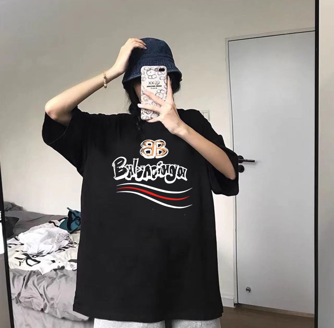 Alternative view of Balenciaga T-Shirt A241 13177