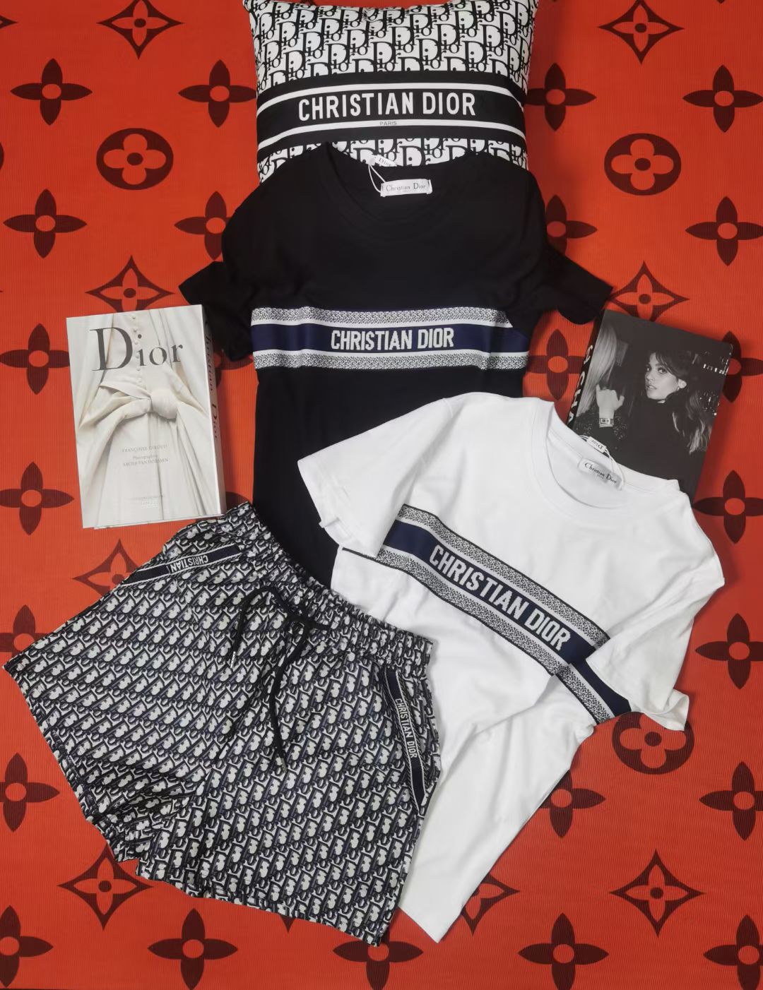 Dior Clothing Shirts & Blouses T-Shirt Black White Cotton Summer Collection