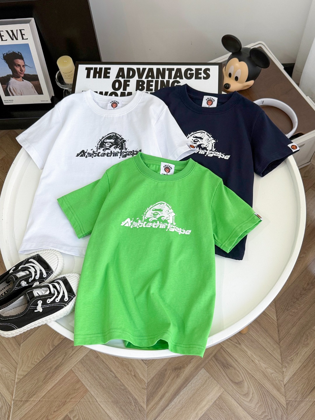 X611 A ABLETHING APE Camiseta nueva ❤️ Los que aman los éxitos, miren aquí. Estampado ecológico ♻️ delante y detrás, sú…