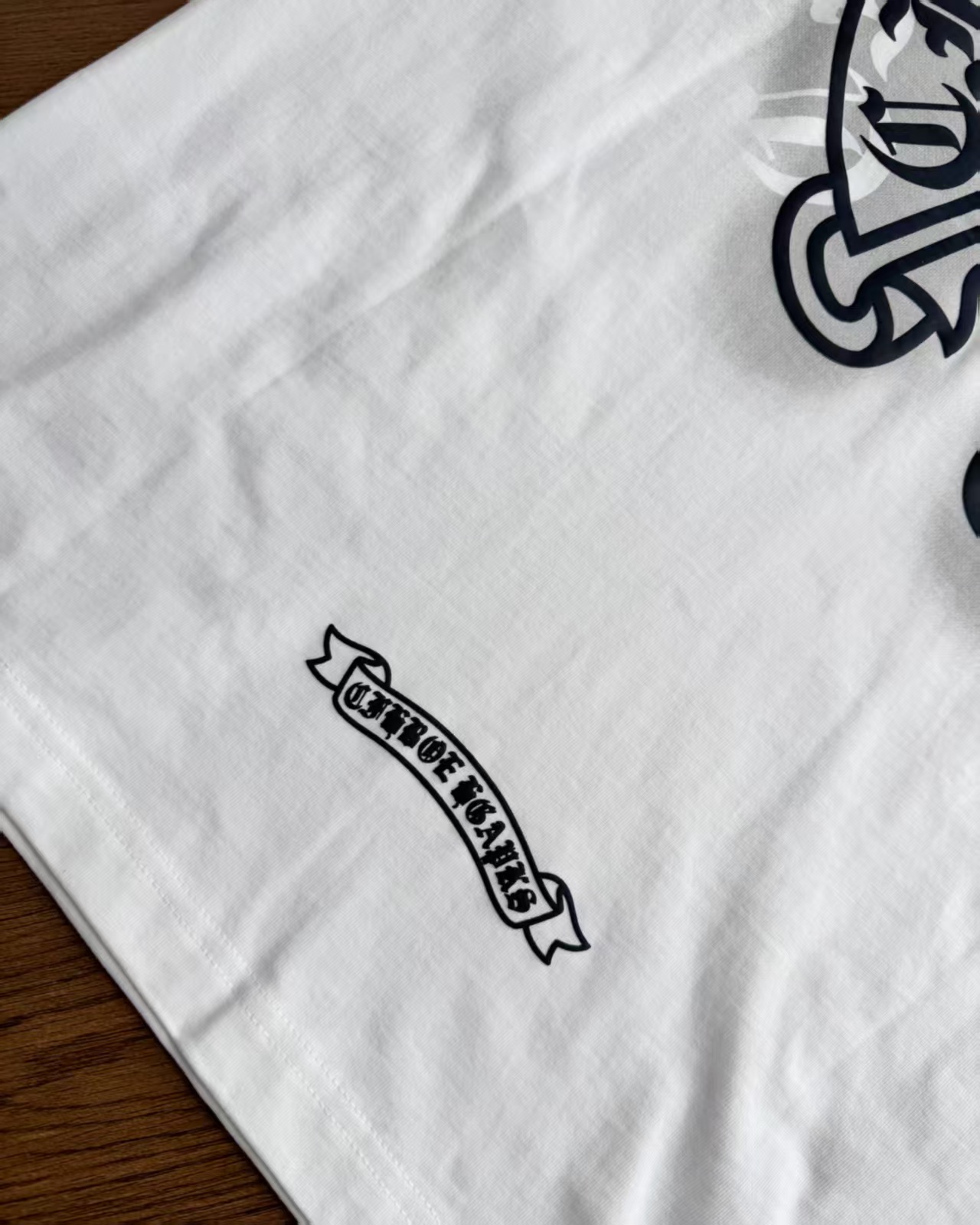 Chrome Hearts Camiseta de Manga Corta con Logo, Unisex, Algodón Premium 12 i1751195059610 6295 0 9