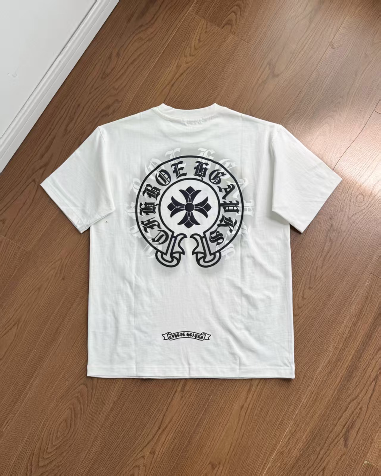 Chrome Hearts Camiseta de Manga Corta con Logo, Unisex, Algodón Premium 4 i1751195060518 4011 0 1