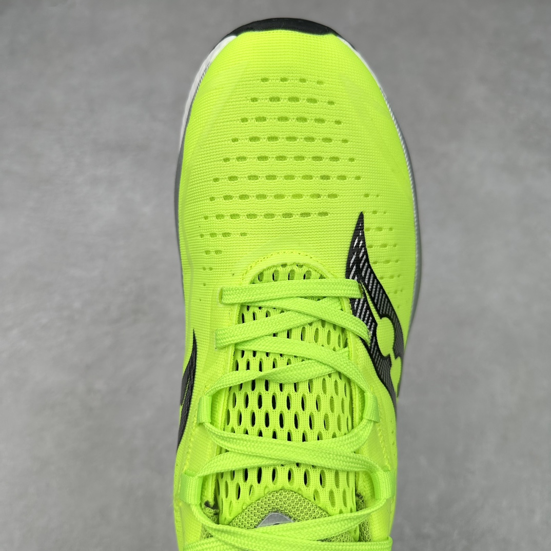 图片[4]-Saucony 索康尼ENDORPHIN Pro 啡速4 男女马拉松运动跑鞋 性能相比前几代再升级：鞋面采用全新升级的工学网设计 贴合脚部更透气 中底部分使用最新的PWRRUN+材质 搭配PWRRUN+鞋垫使中底的大幅加厚 10mm坡差进一步提供缓震、回弹性能 内底则采用了FORMFIT动态适应系统 动态契合脚型 提升包裹性和舒适性 提供更卓越的动态回馈体验 XT-900橡胶大底 可提供良好的抓地力和较强抗磨性能 尺码：36 36.5 37.5 38 38.5 39 40 40.5 41 42 42.5 43 44 44.5 45-选品中心