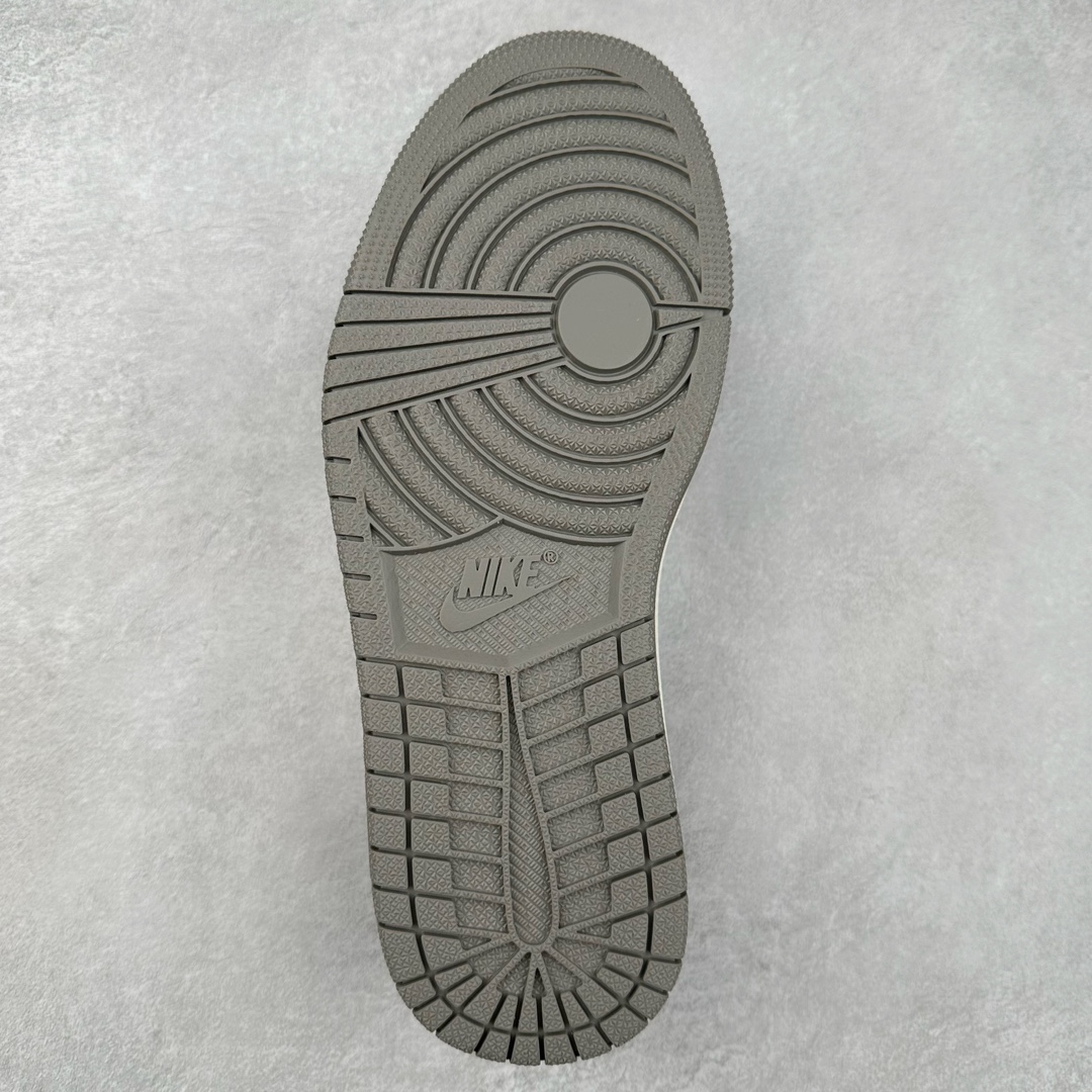 图片[9]-TS x Air Jordan AJ1 Low 倒钩低帮联名定制配色 AG3702-802 原厂内置气垫魔块 A模大底 头层小牛皮 鞋舌AJ原厂专用牛津布+AJ专用反口珍珠布+原厂无杂质高弹内里海棉+特殊封边弹力鞋带 实拍调校N版已经零色差零失真 百分百还原实物色彩所见即所得 不存在货不对板色差等低级问题 选购参考实物拍摄 不混卖不参货 只用心做好货严格选品 承诺混一赔十 尺码：36 36.5 37.5 38 38.5 39 40 40.5 41 42 42.5 43 44 44.5 45-选品中心